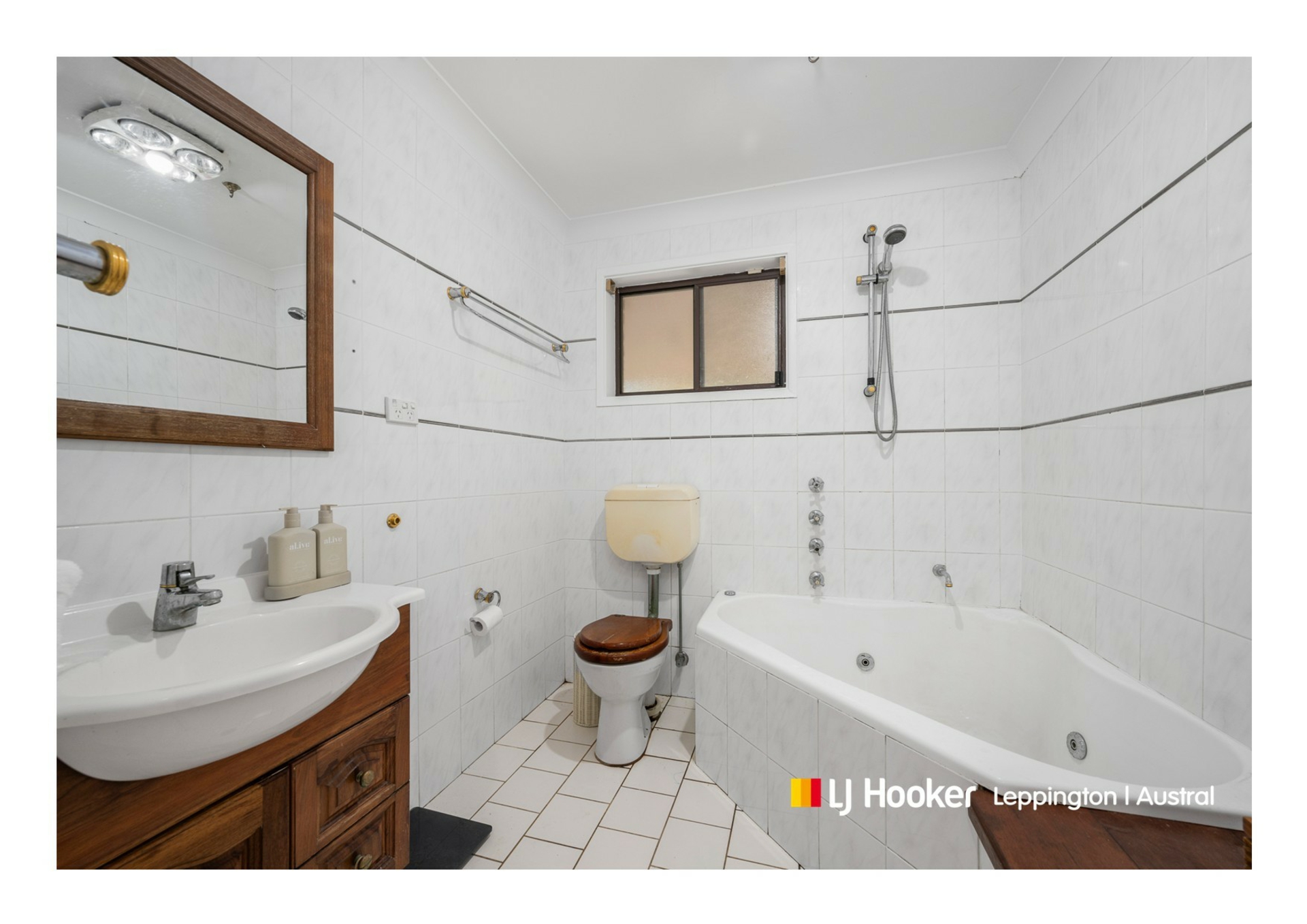 155 - 157 Tadmore Road — photo 6 of 21