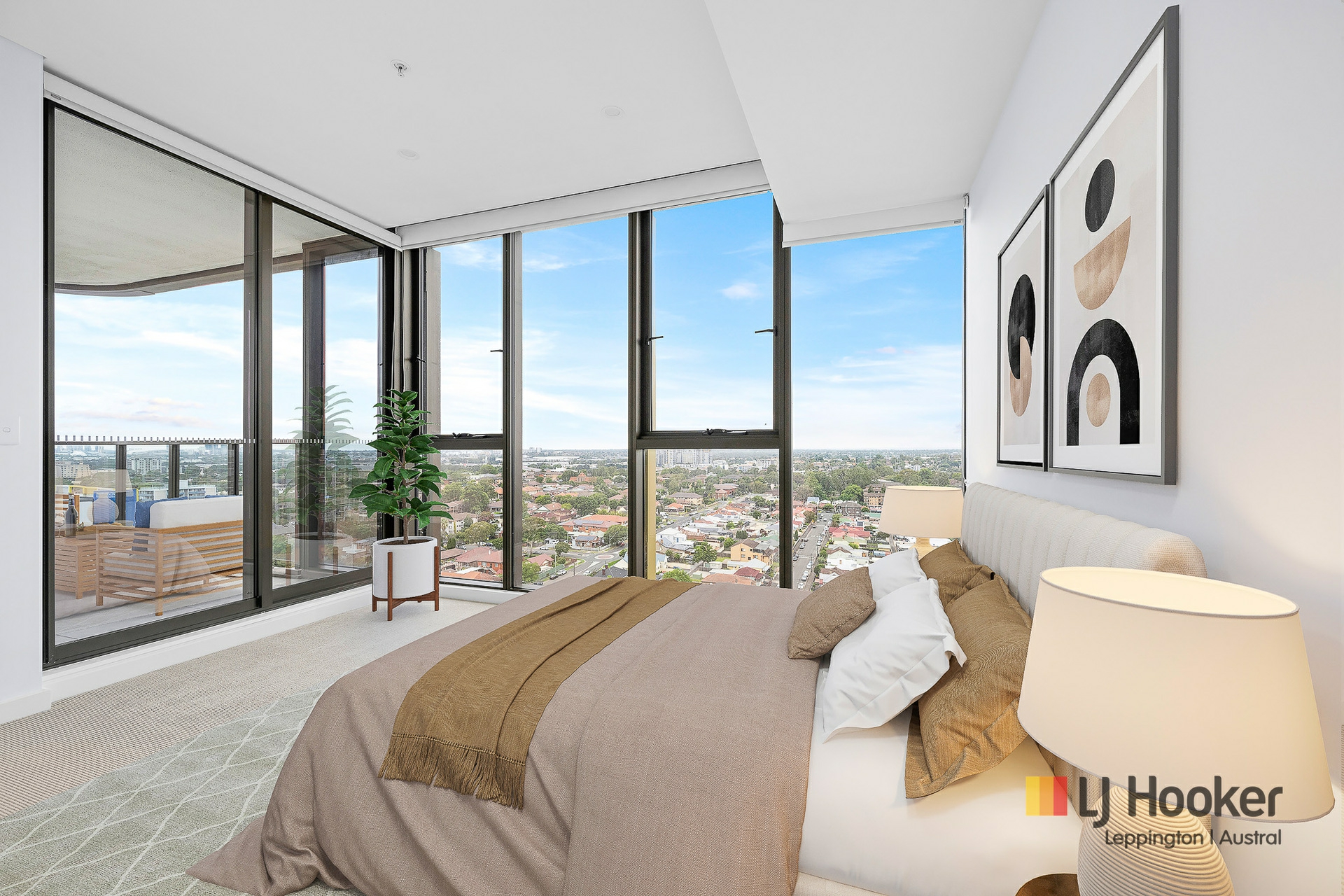 2806/20 Parkes Street — photo 4 of 15