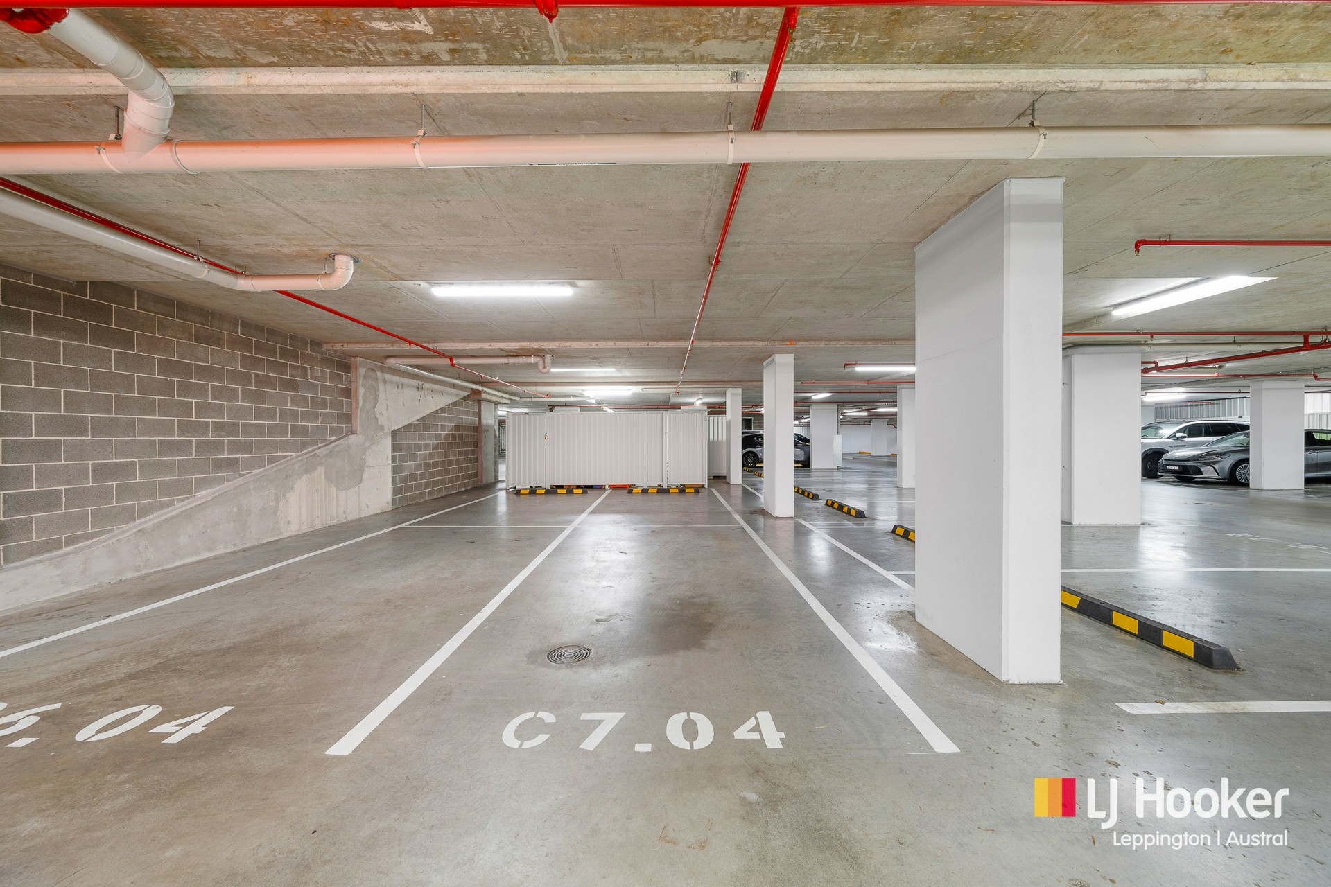 704/4 Hoxton Park Road — photo 10 of 11
