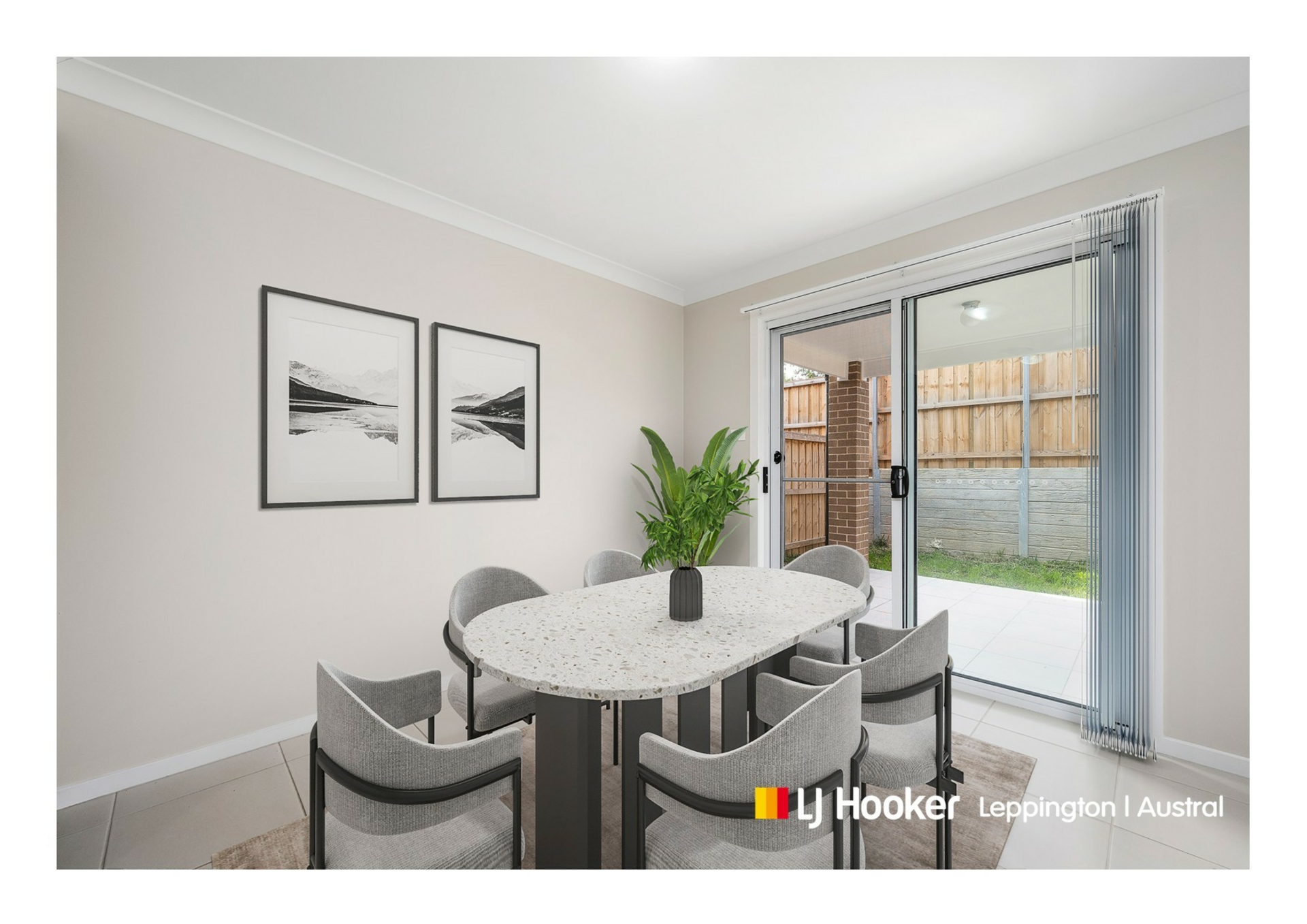 67 Ingleburn Gardens Drive — photo 5 of 10