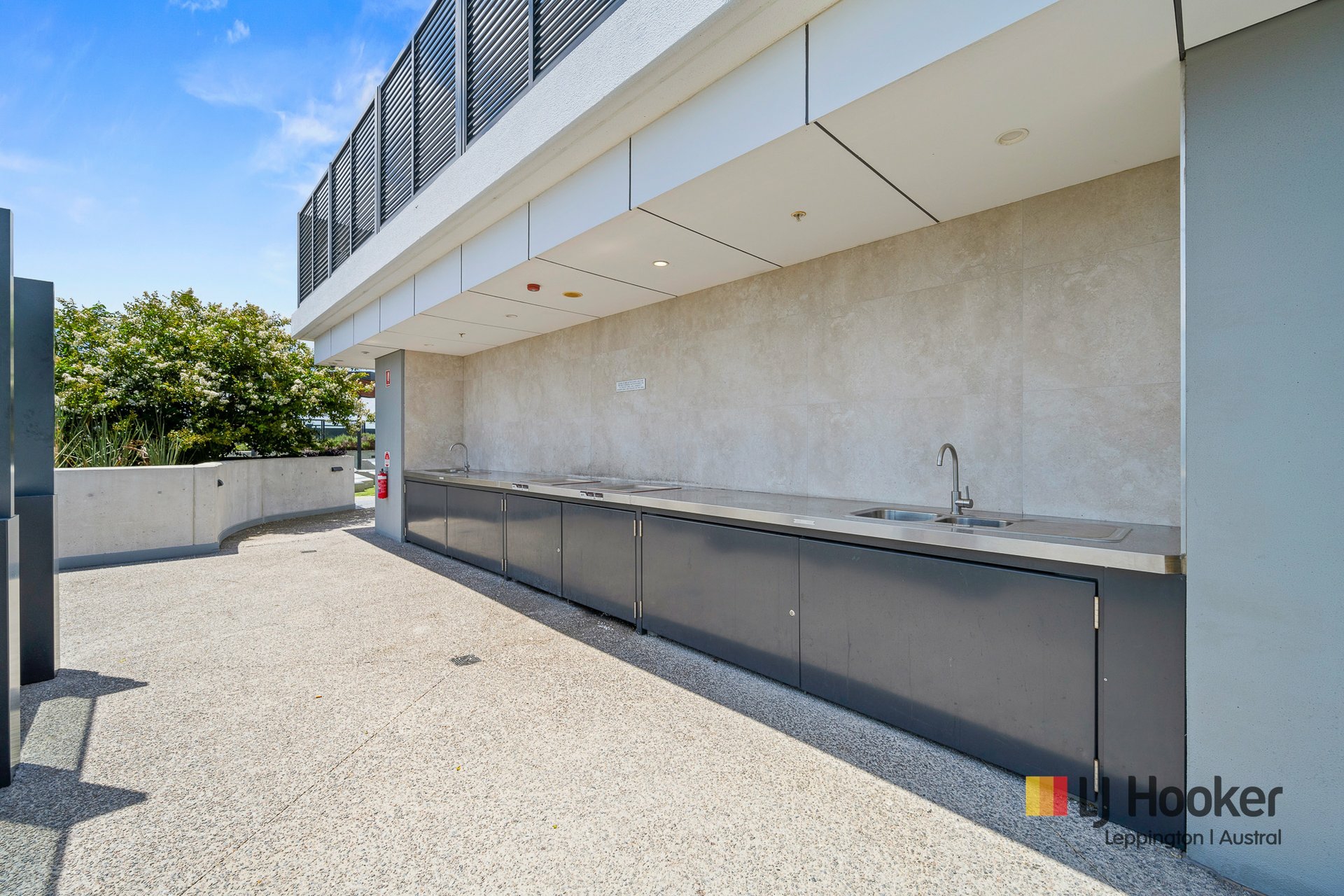 2902/311 Hume Highway — photo 8 of 10