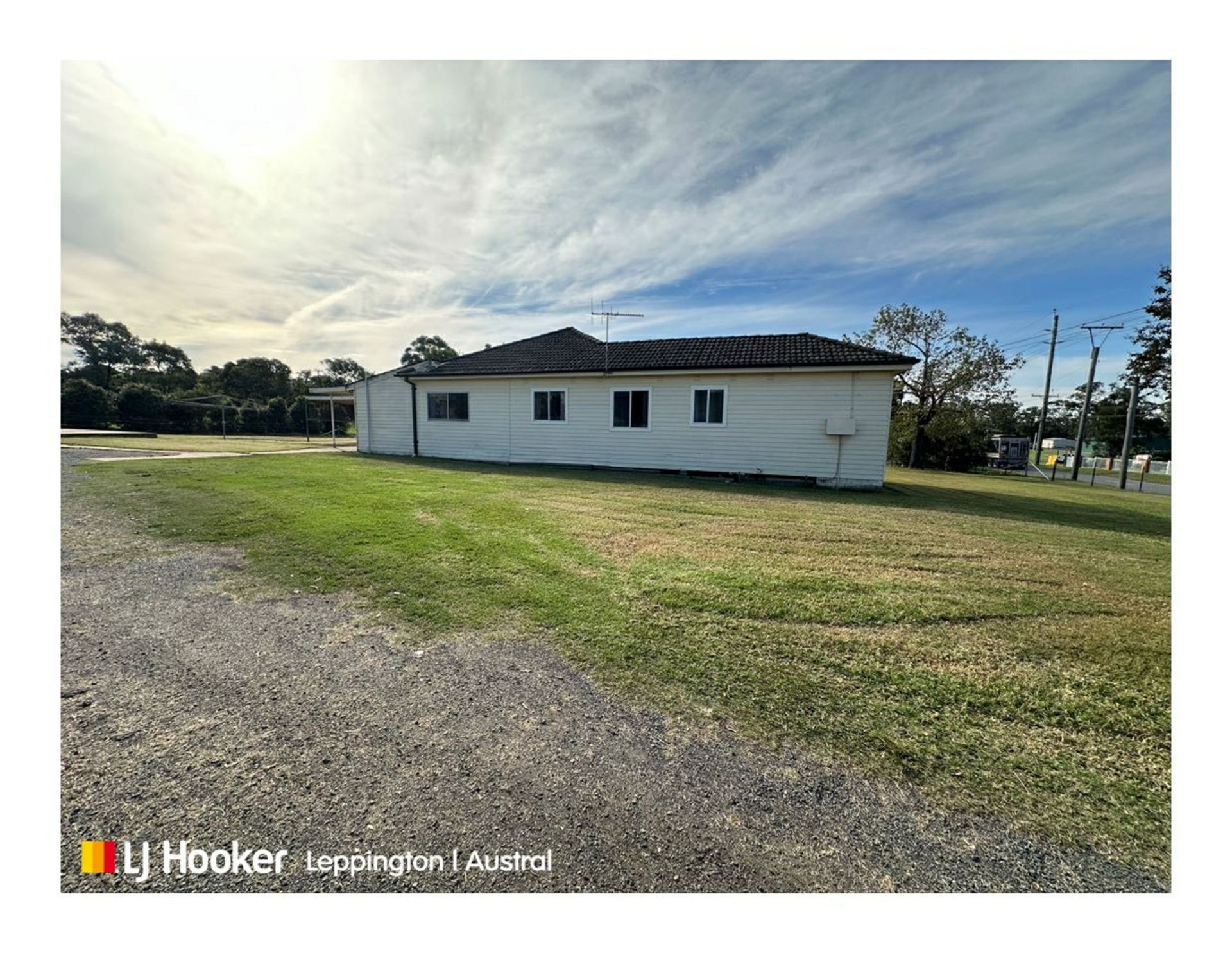 660A Devonshire Road — photo 12 of 13