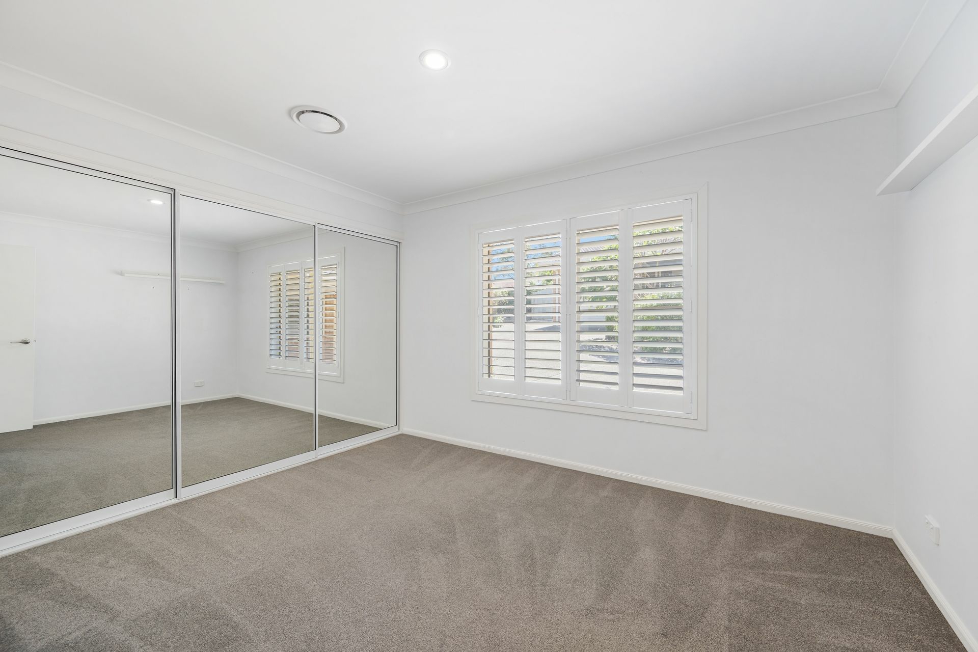 2/11 Mcintyre Close Port Macquarie NSW Villa for Sale LJ Hooker