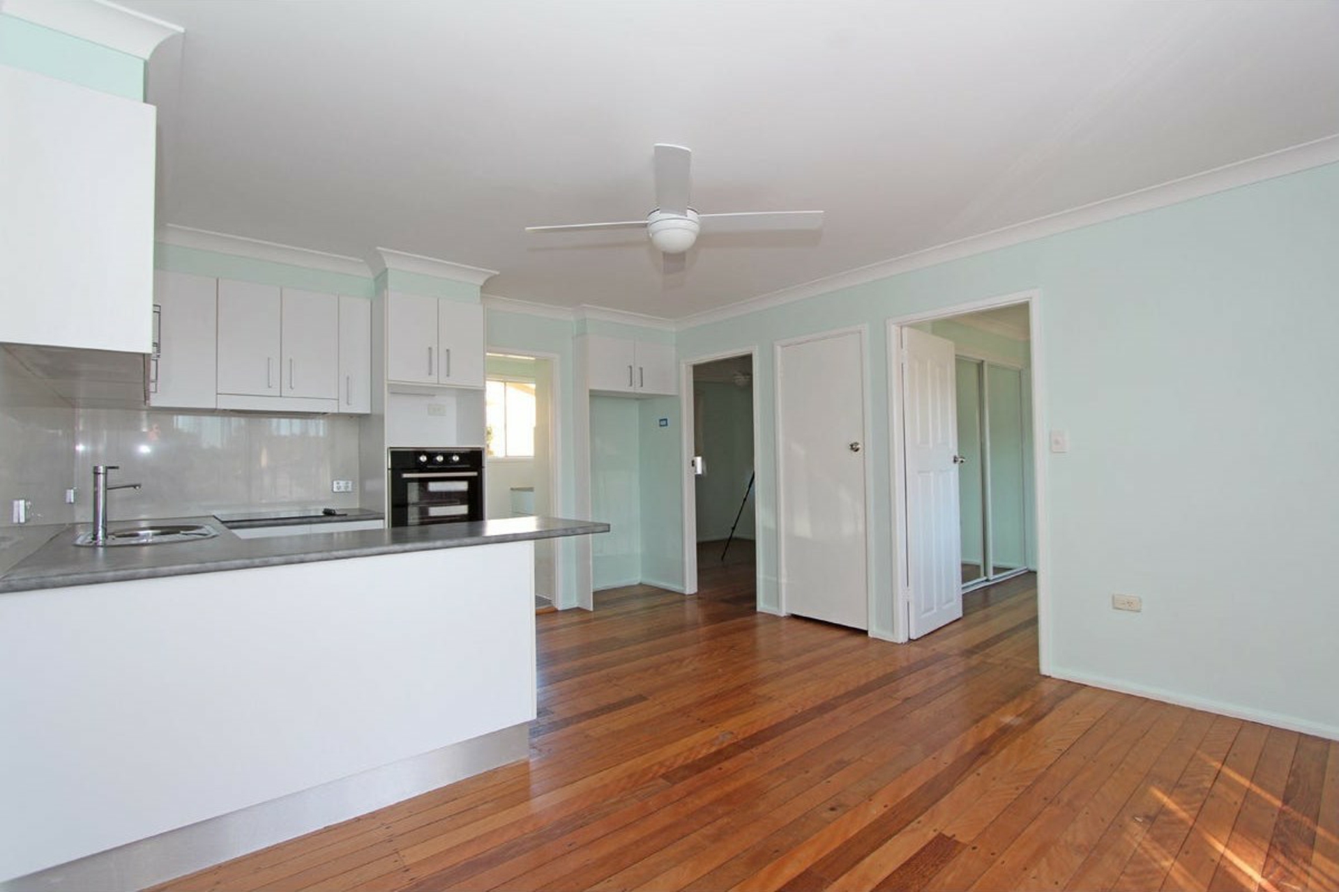 1/23 Oxley Crescent Port Macquarie NSW Unit for Rent LJ Hooker