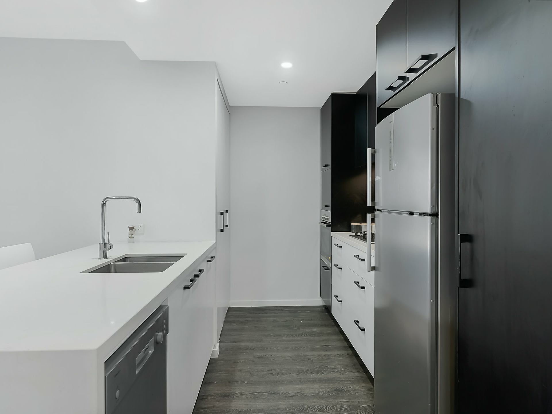 506/28 Wolseley Street, WOOLLOONGABBA