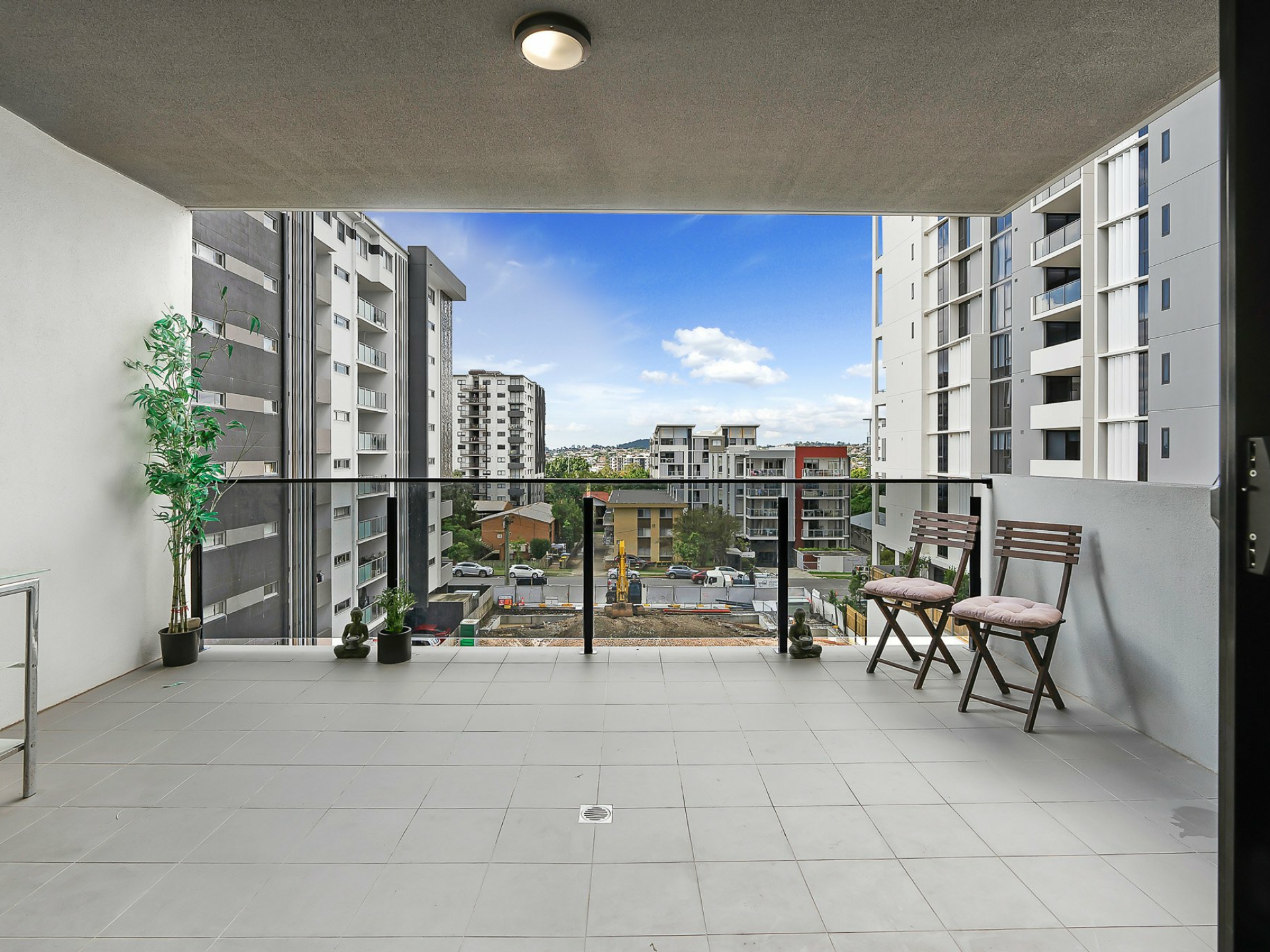 506/28 Wolseley Street, WOOLLOONGABBA