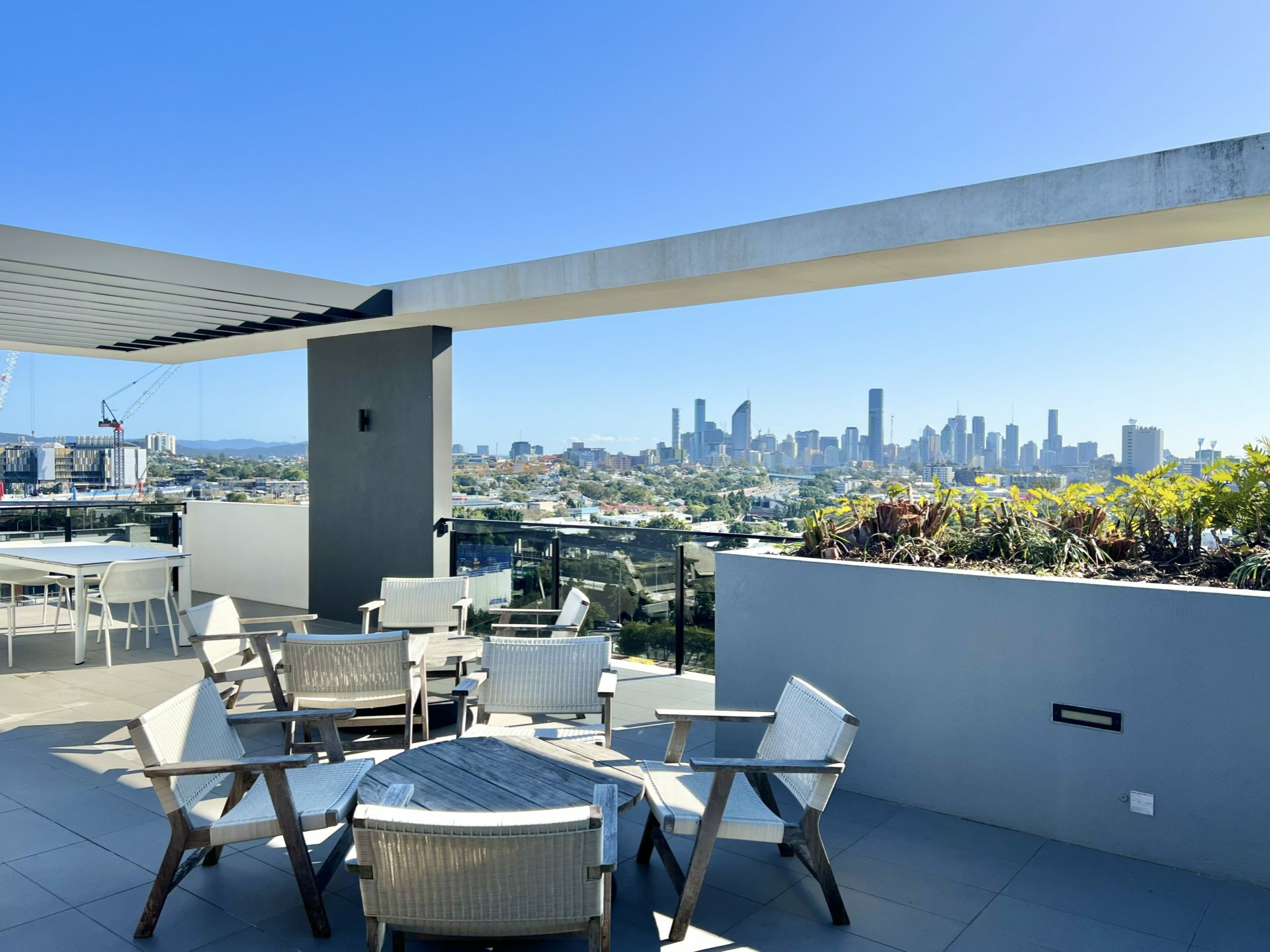506/28 Wolseley Street, WOOLLOONGABBA