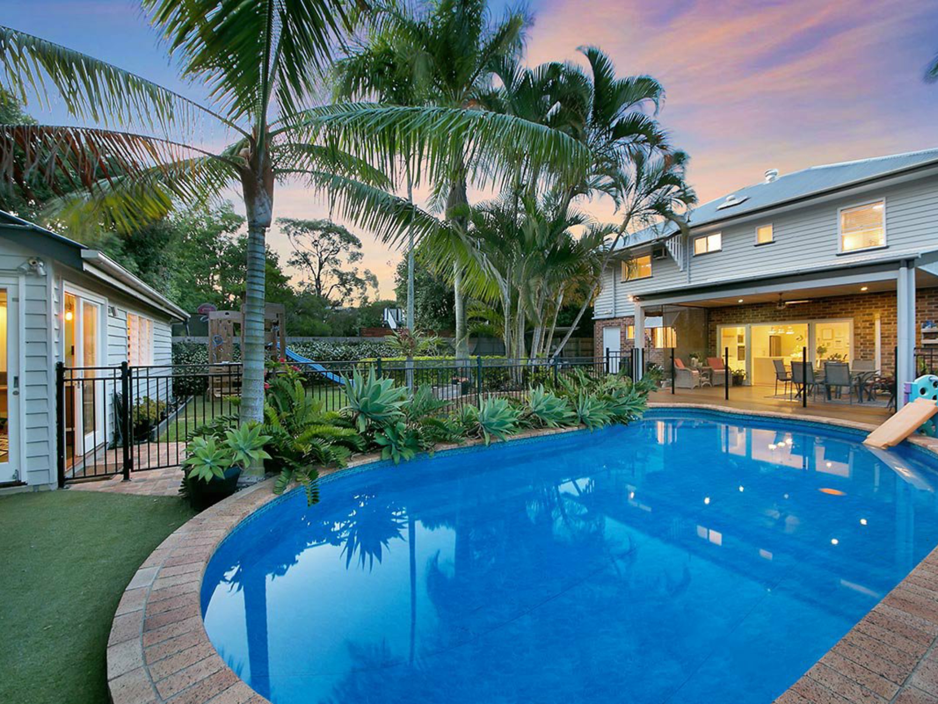 51 Plumer Street, SHERWOOD