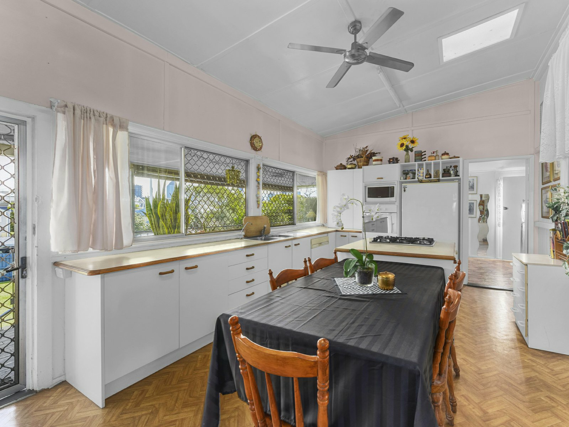 19 Lisburn Street, EAST BRISBANE