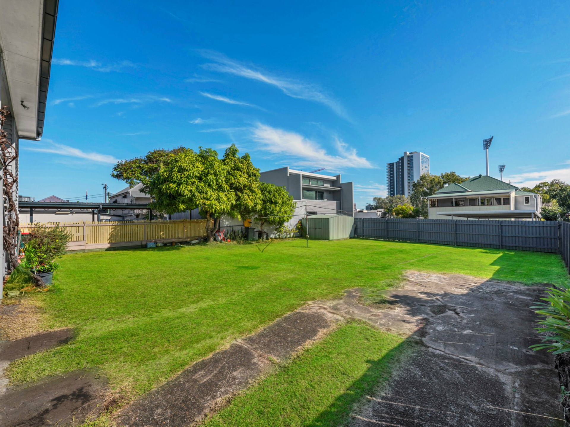 19 Lisburn Street, EAST BRISBANE