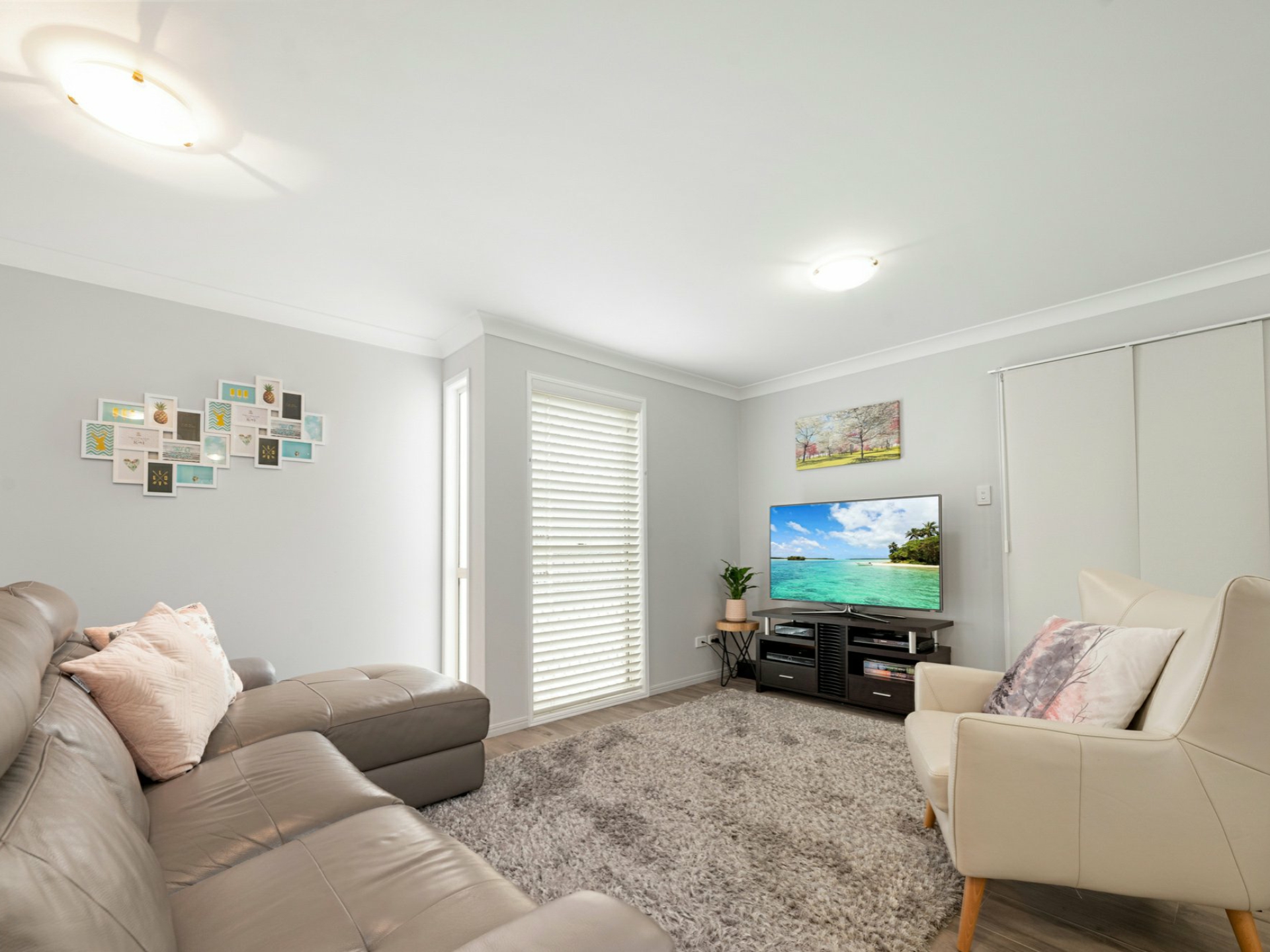 2/16 Cardross Street, YEERONGPILLY