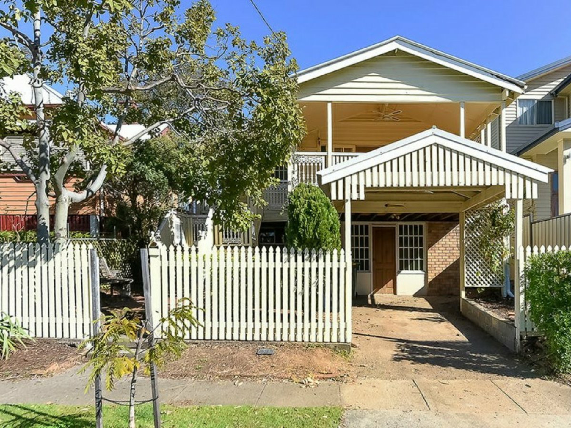 25 Faversham Street, WOOLLOONGABBA