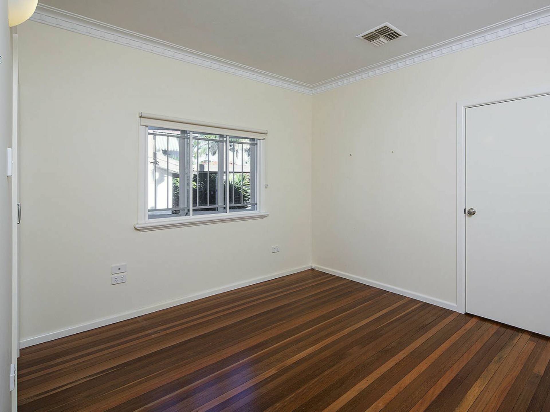 108 Brisbane Corso, FAIRFIELD