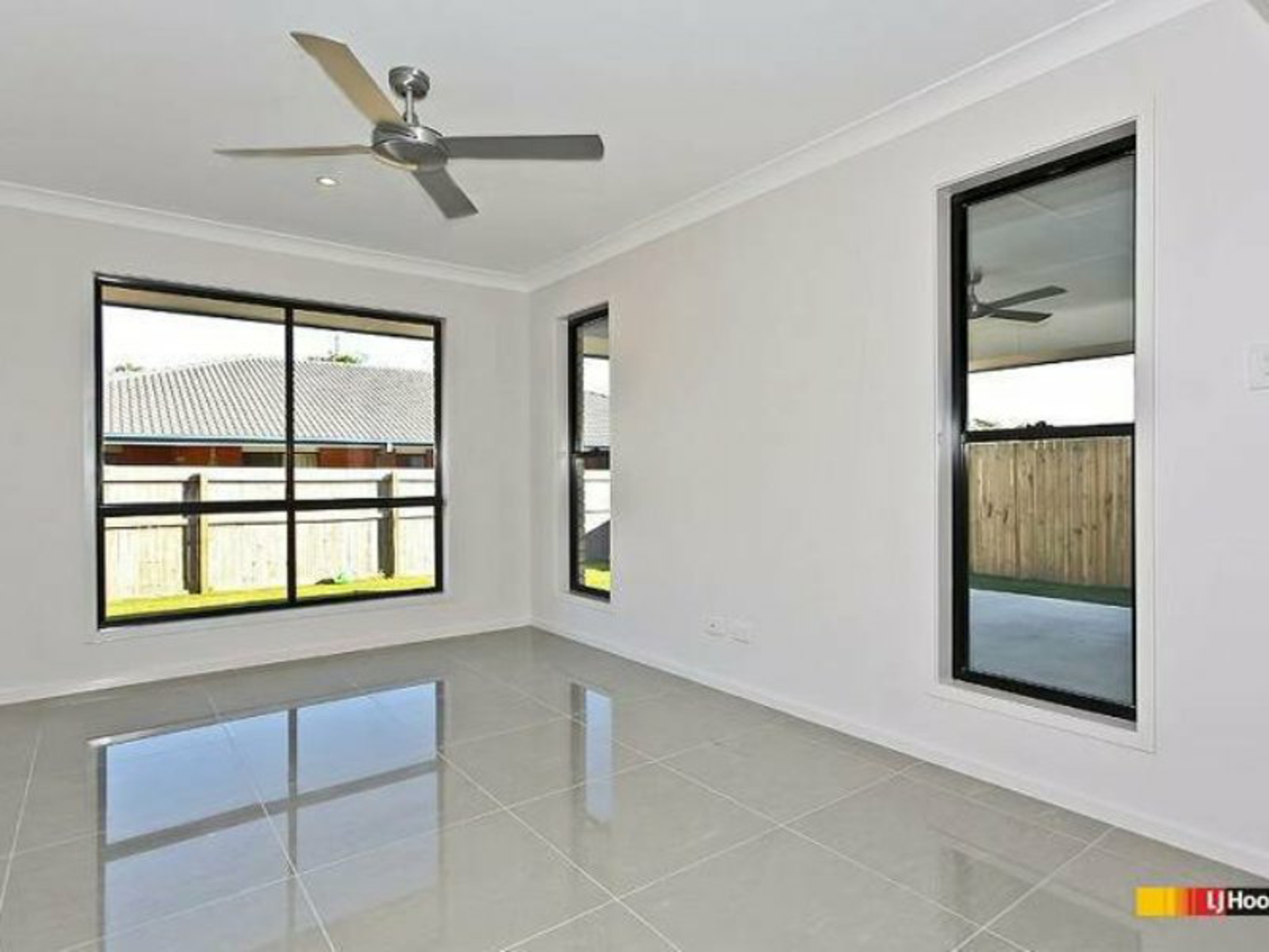 39 Parkgrove Street, BIRKDALE