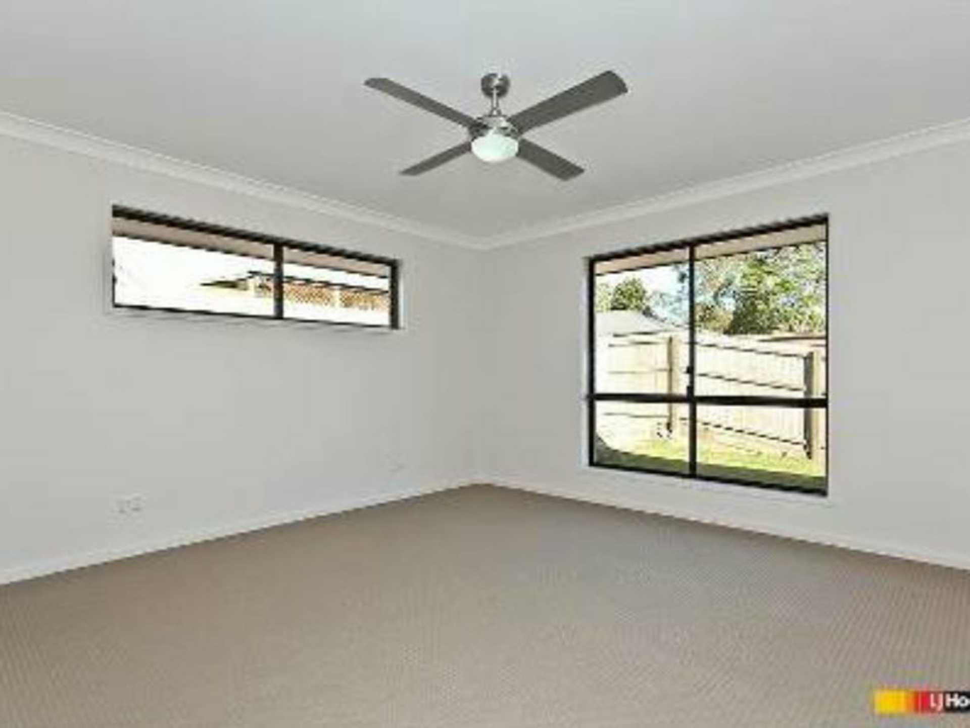 39 Parkgrove Street, BIRKDALE