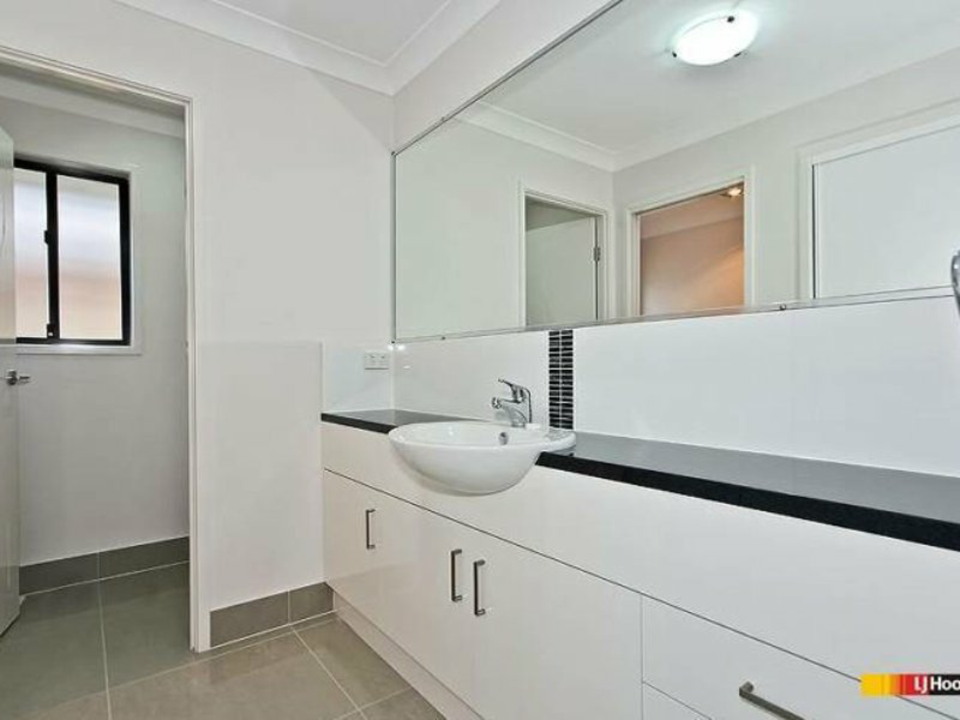 39 Parkgrove Street, BIRKDALE