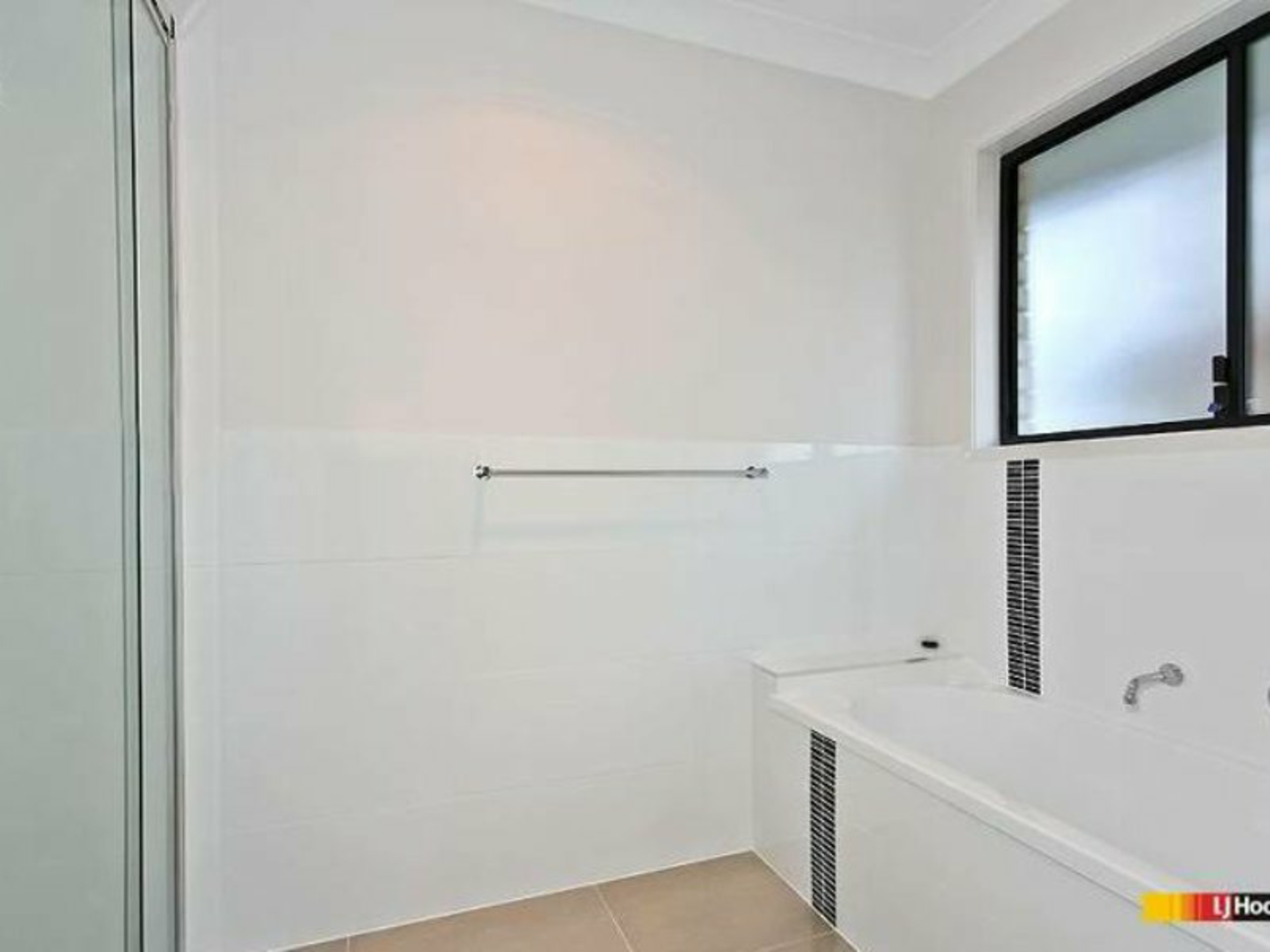39 Parkgrove Street, BIRKDALE