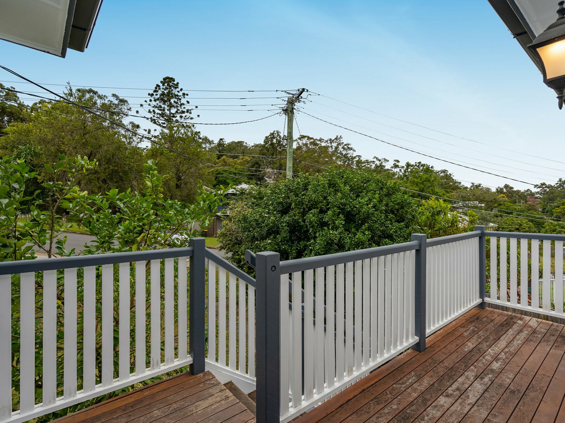 16 Wonderlost Outlook, ANNERLEY