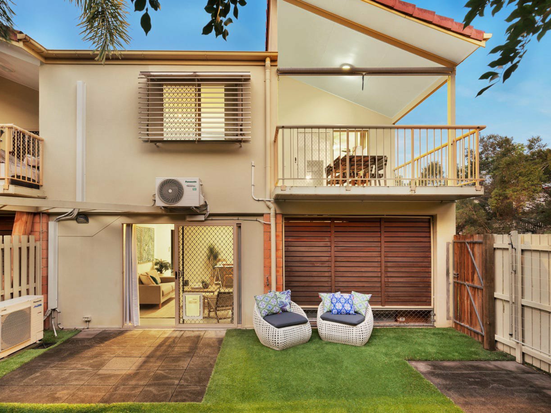 11/83 Fairley Street, INDOOROOPILLY