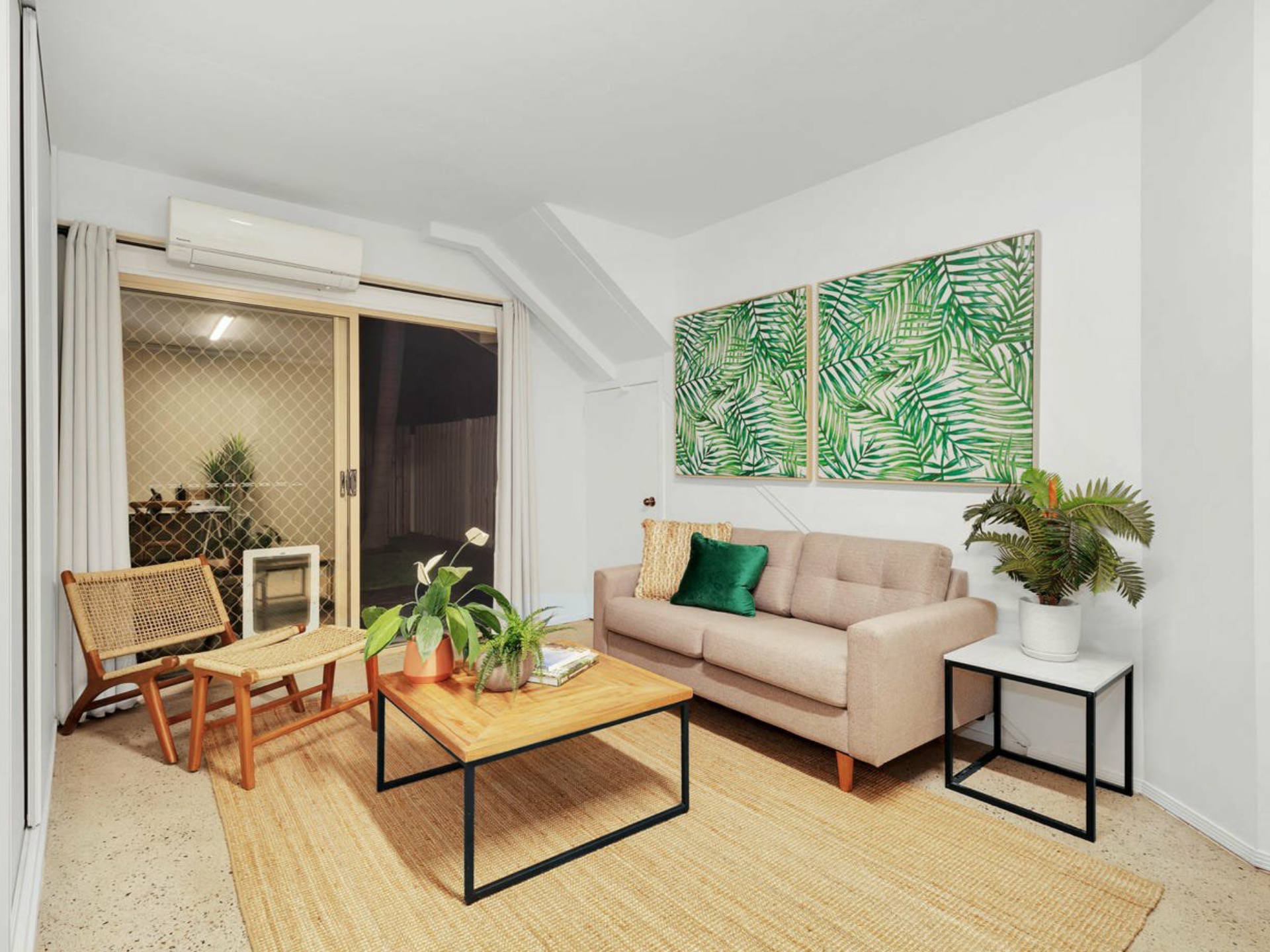 11/83 Fairley Street, INDOOROOPILLY