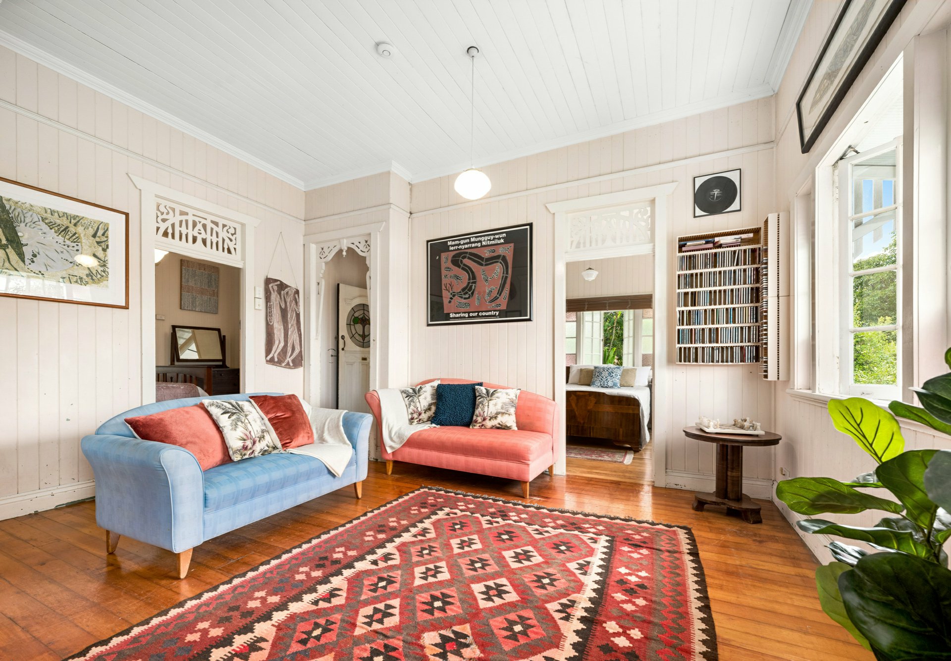 6 Edgar Street, WEST END