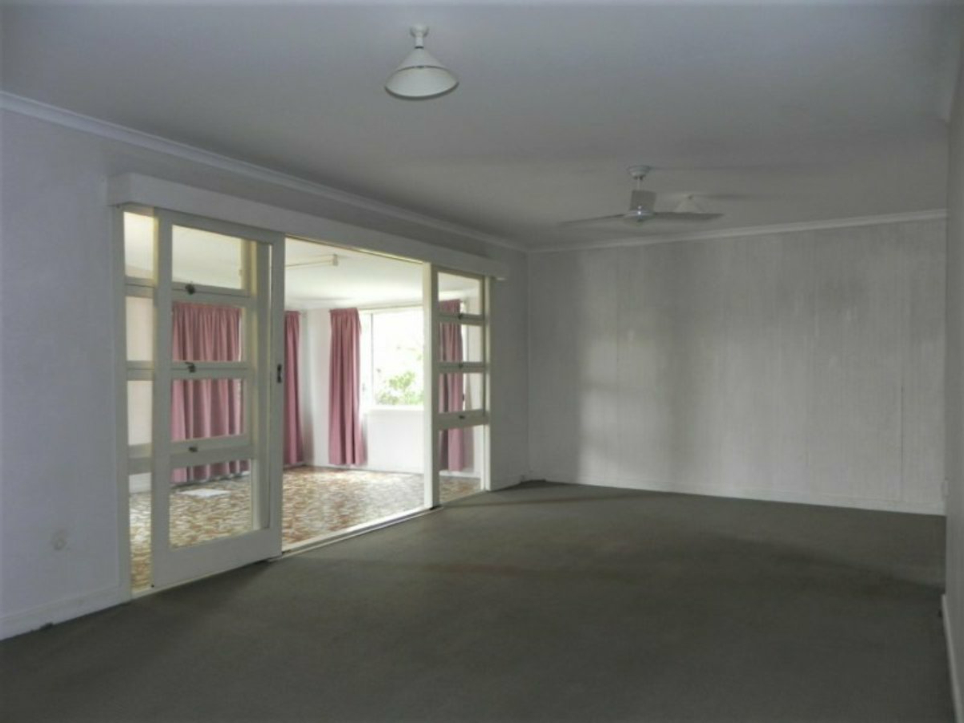 305 Orange Grove Road, SALISBURY