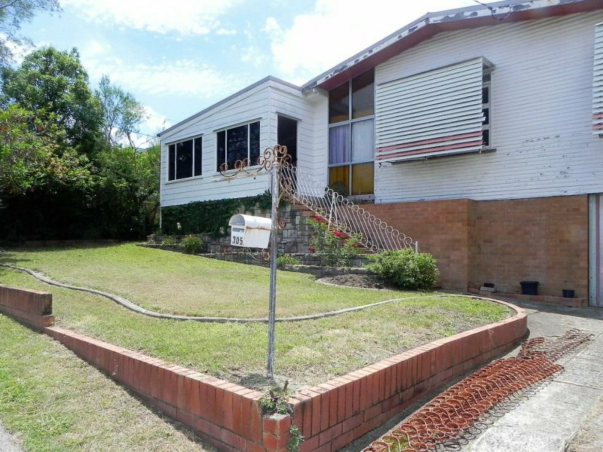 305 Orange Grove Road, SALISBURY