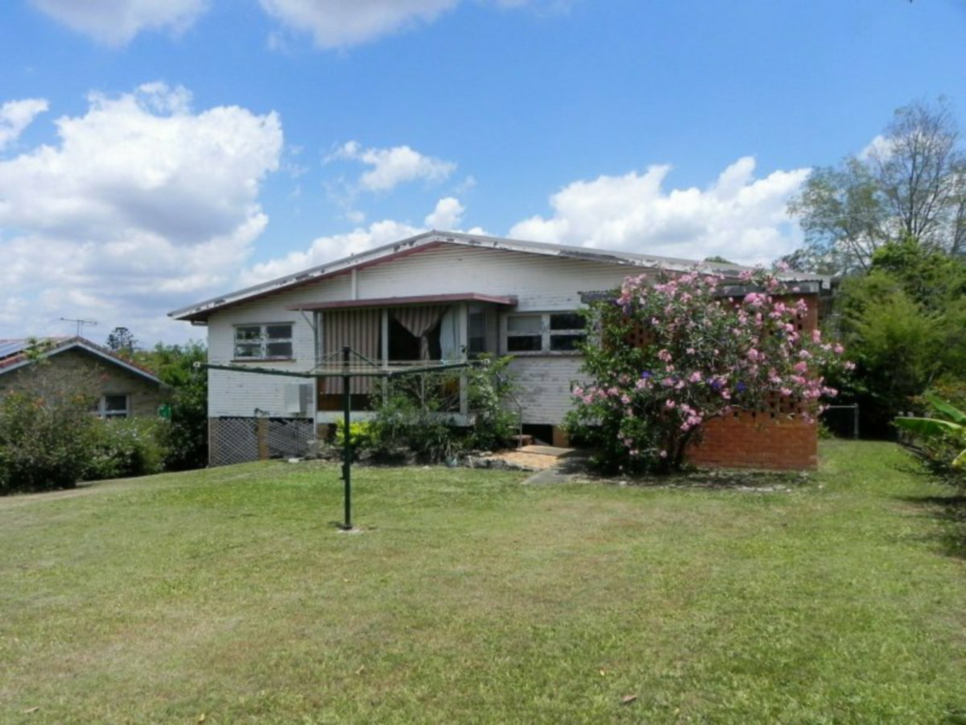 305 Orange Grove Road, SALISBURY