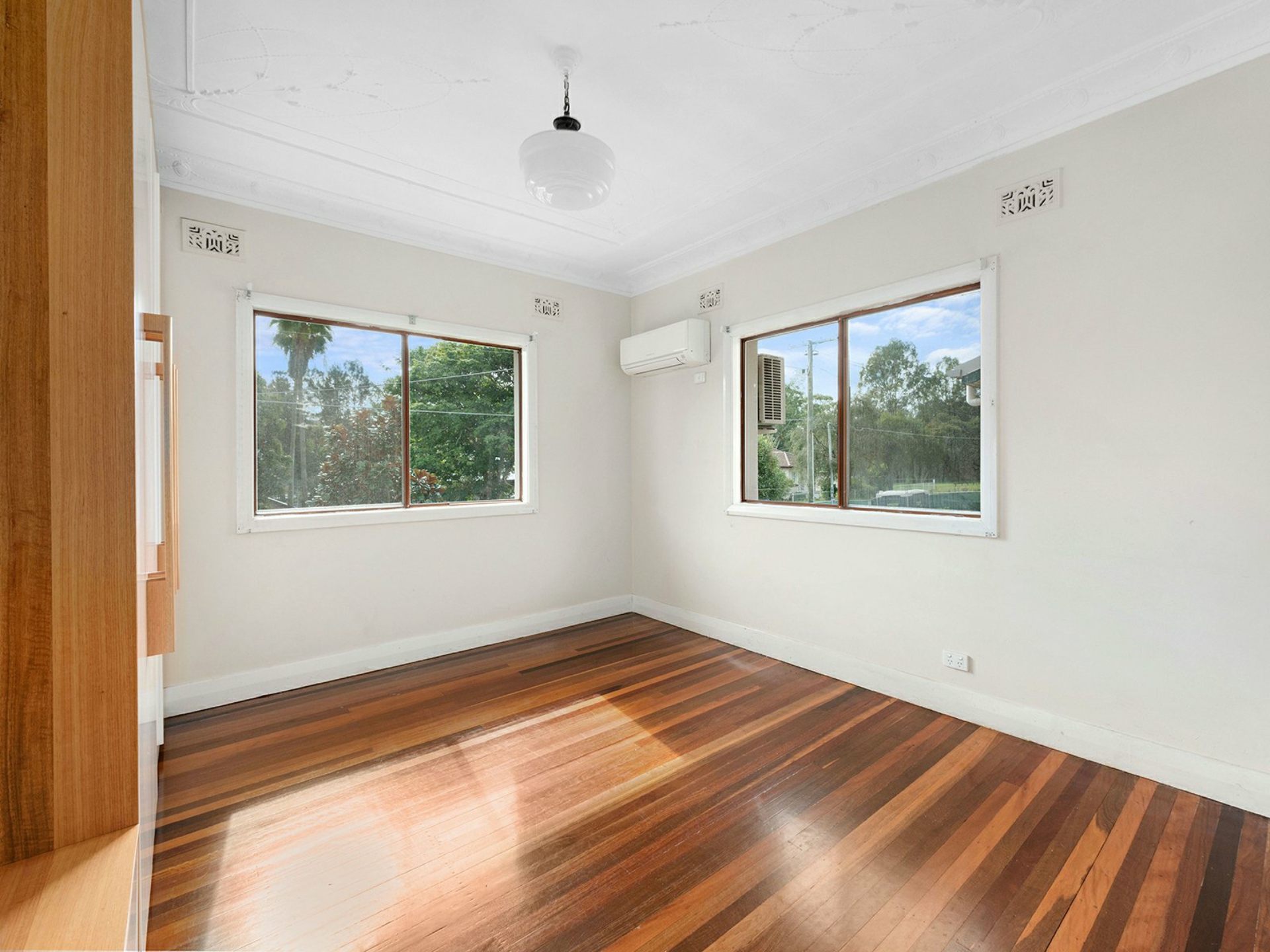 117 Goodwin Terrace, MOOROOKA