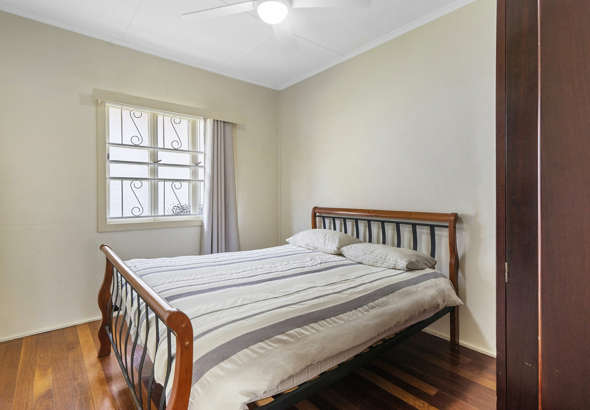 547 Cavendish Road, COORPAROO
