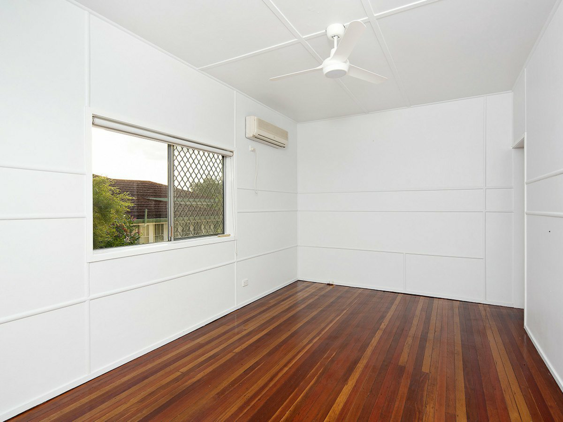 61 Winsome Road, SALISBURY