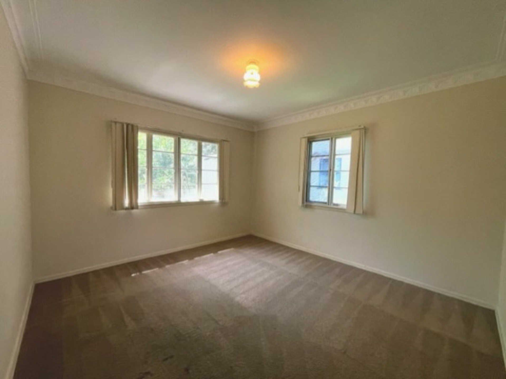 378 Orange Grove Road, SALISBURY