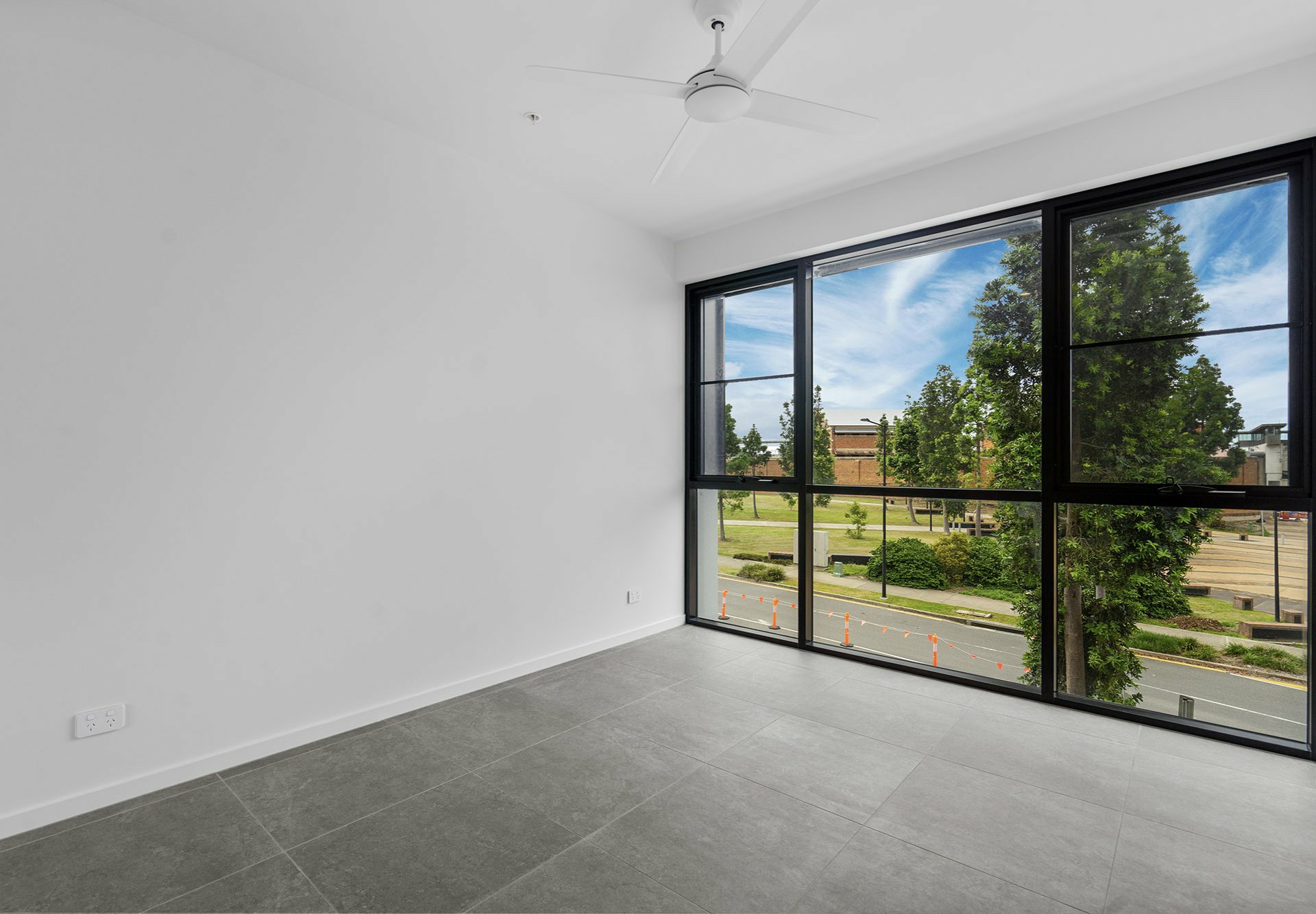 1204/11 Peter Doherty Street, DUTTON PARK