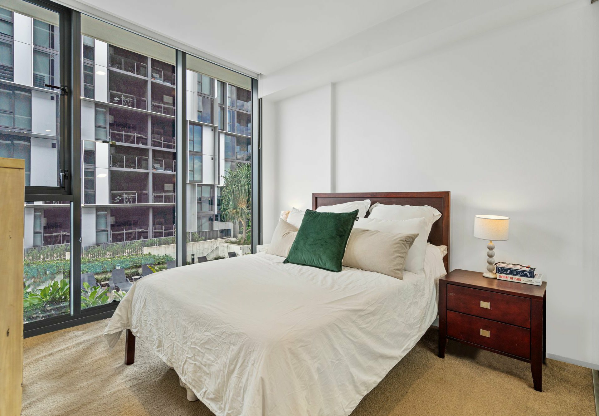 Unit 20701/22-36 Railway Terrace, MILTON