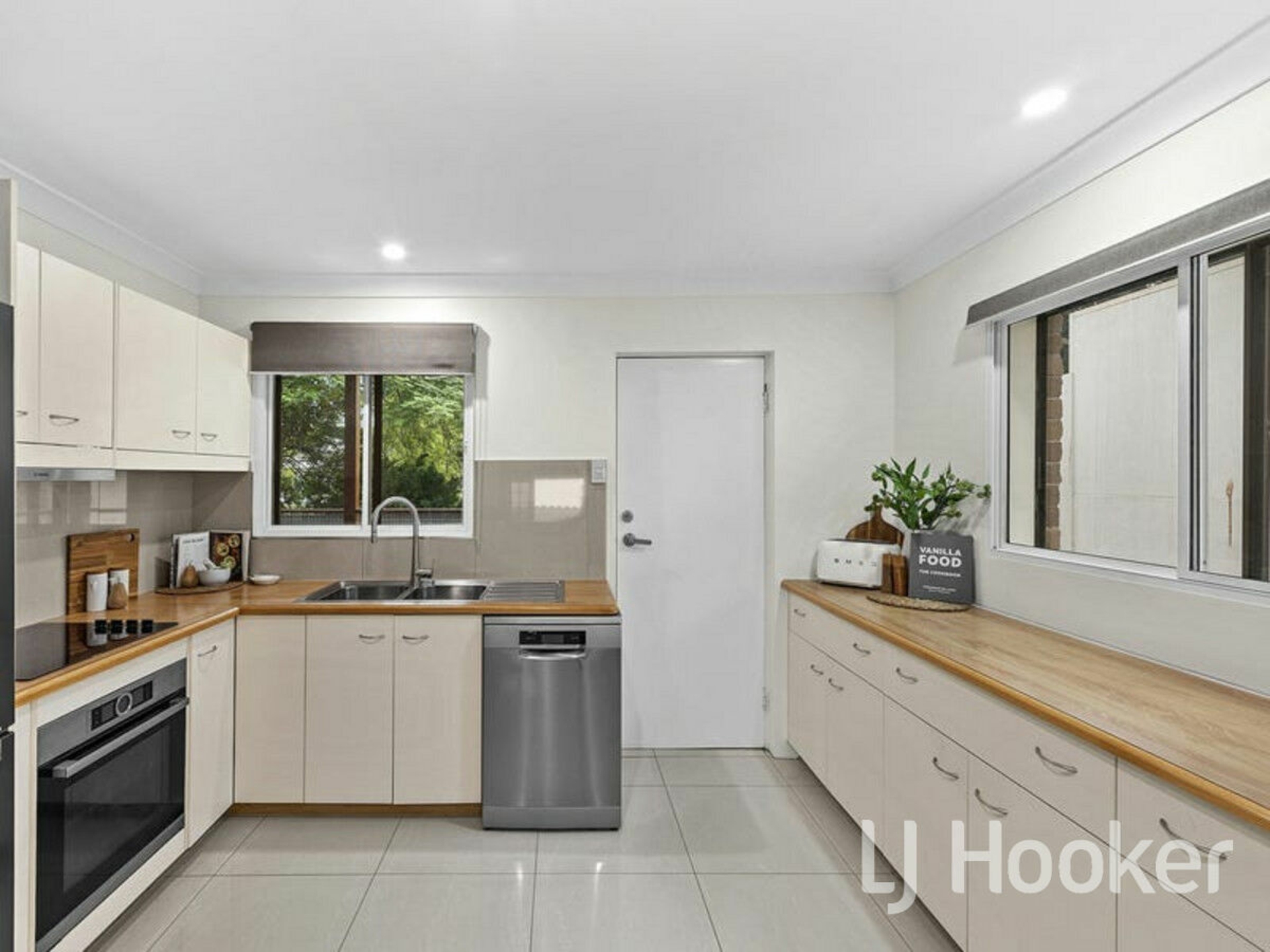 3 Orama Road, YERONGA