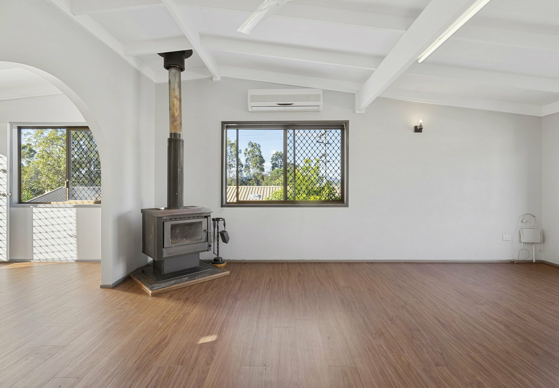 42 Wade Street, BUNDAMBA