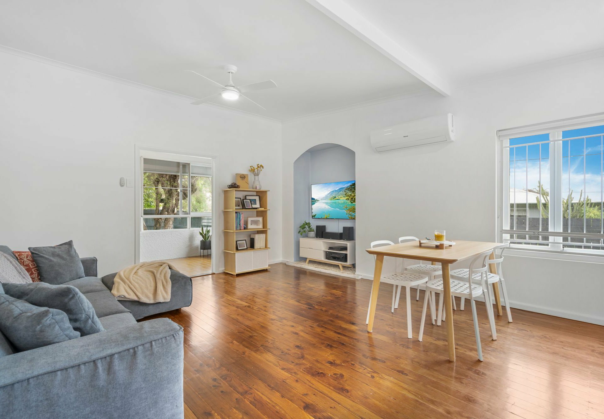1 Joyce Street, COOPERS PLAINS