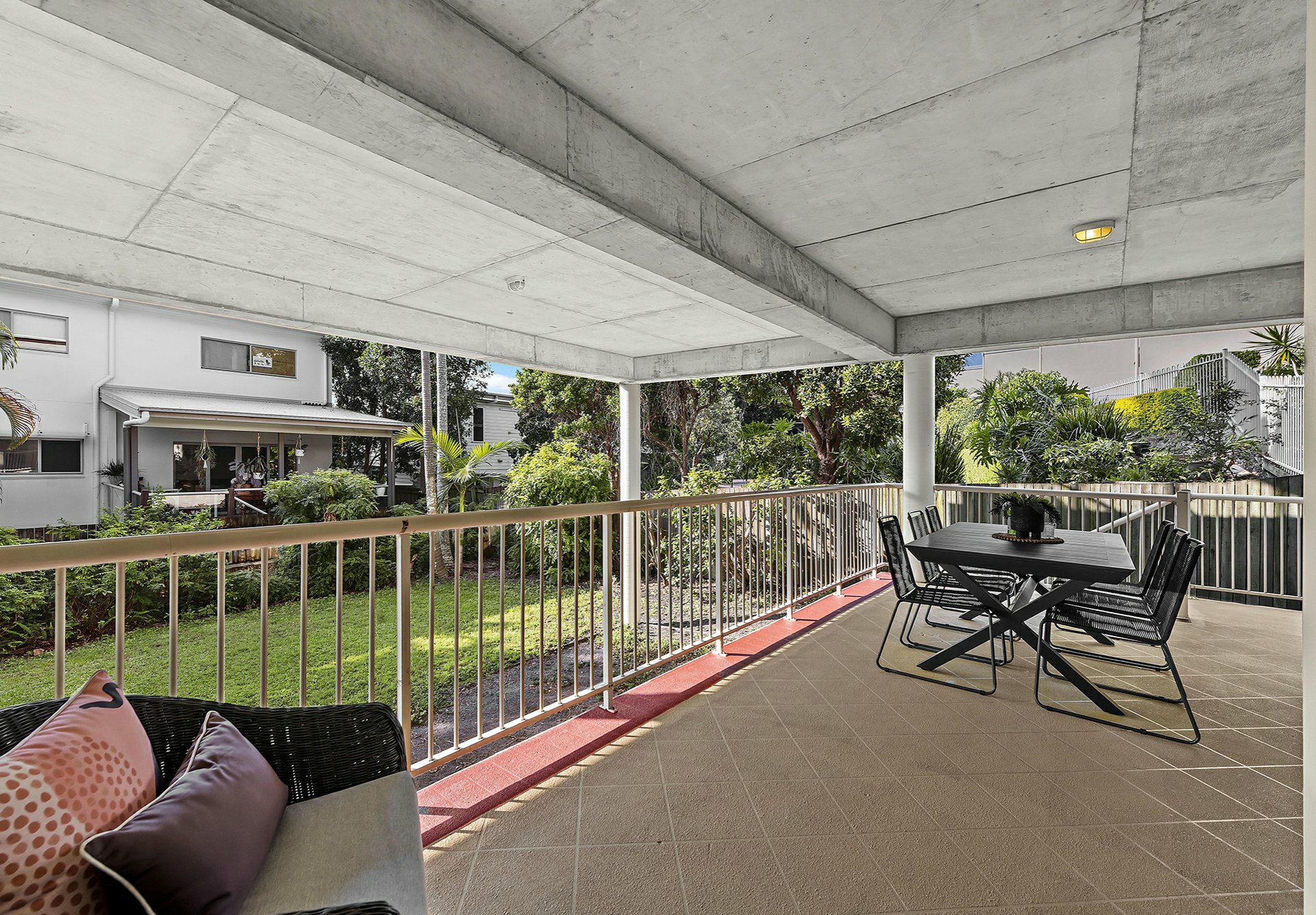 1/46 Chatsworth Road, GREENSLOPES