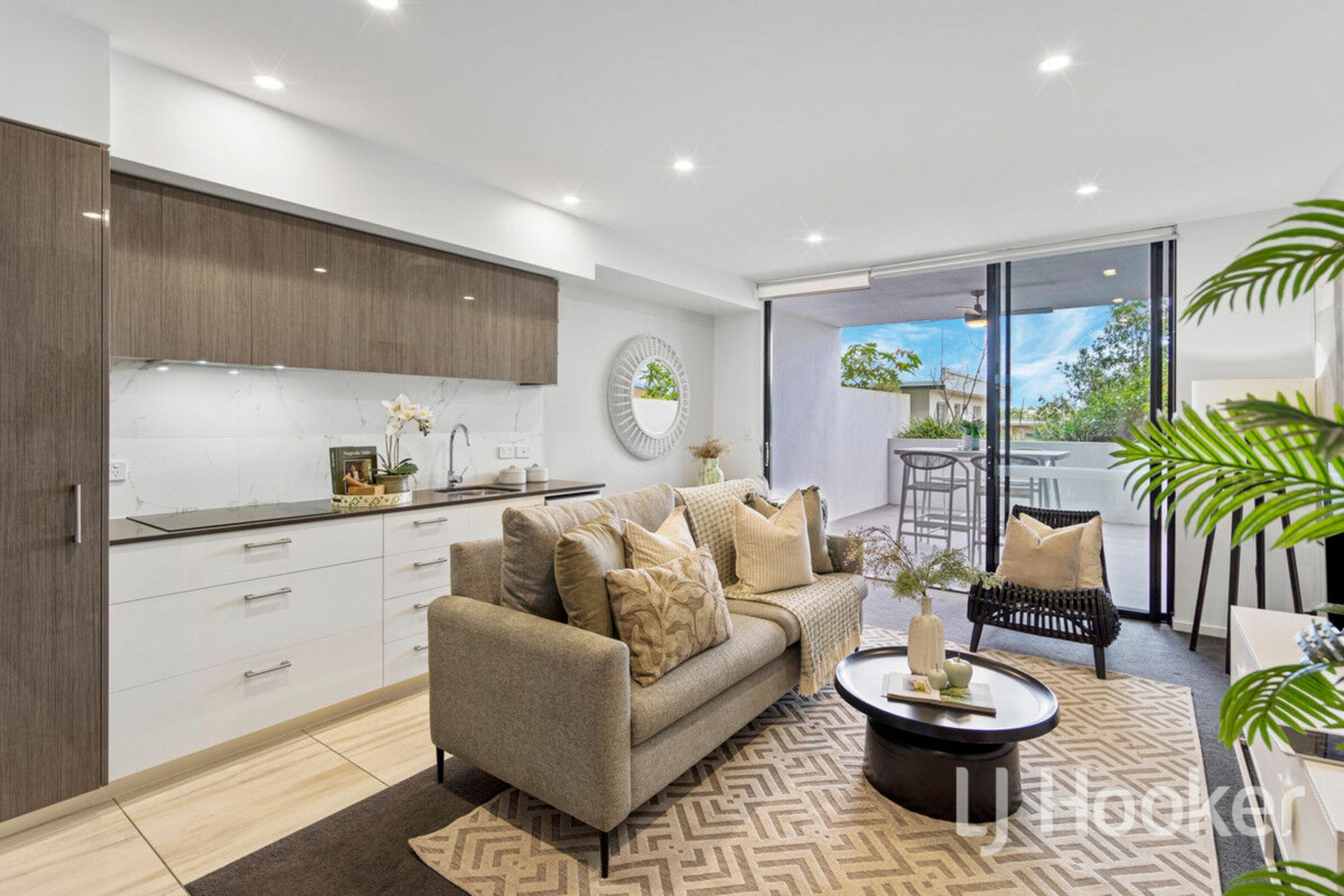 209/217 Lutwyche Road, WINDSOR