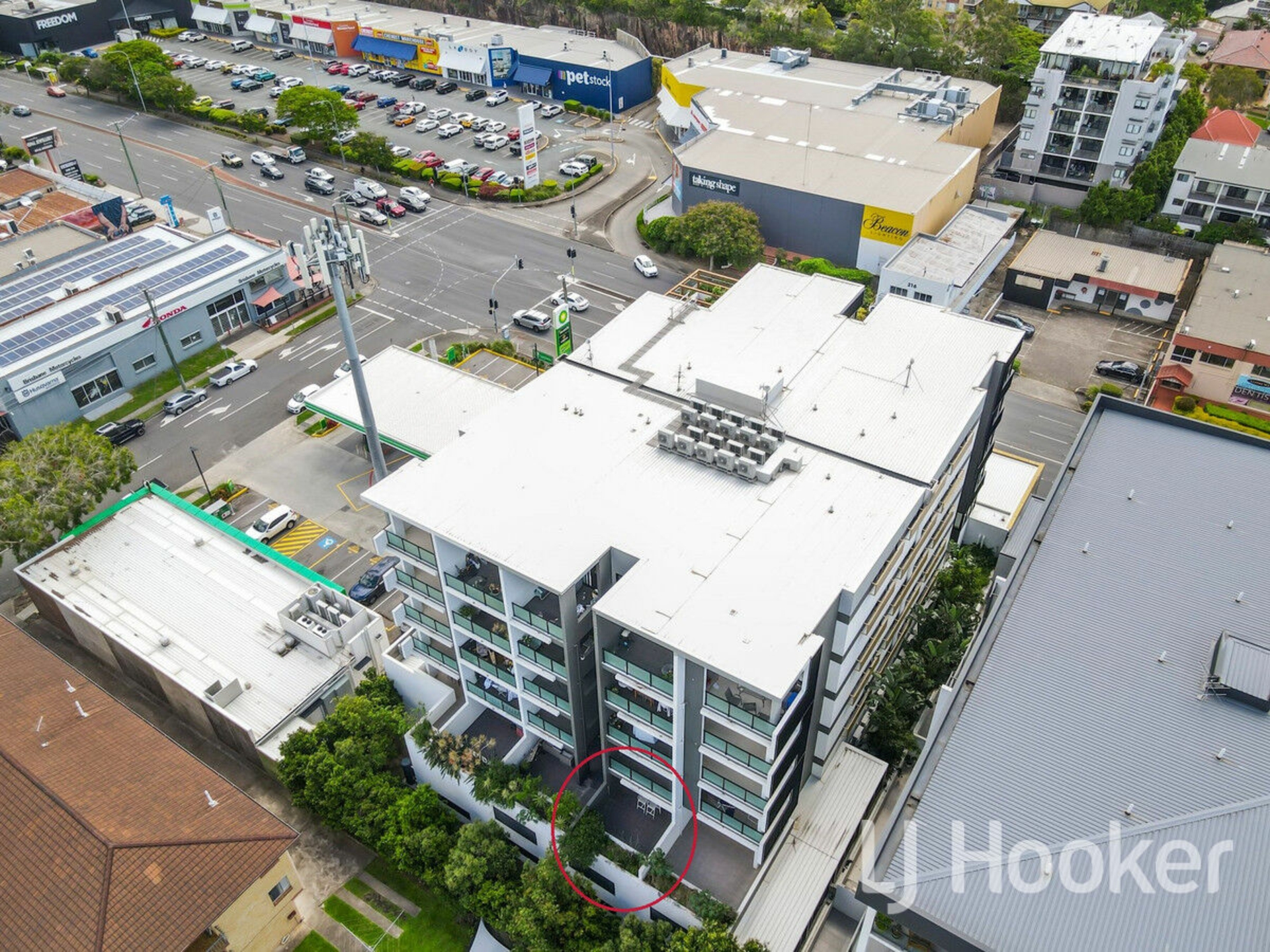 209/217 Lutwyche Road, WINDSOR