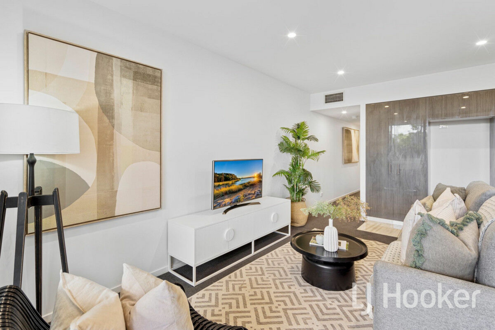 209/217 Lutwyche Road, WINDSOR