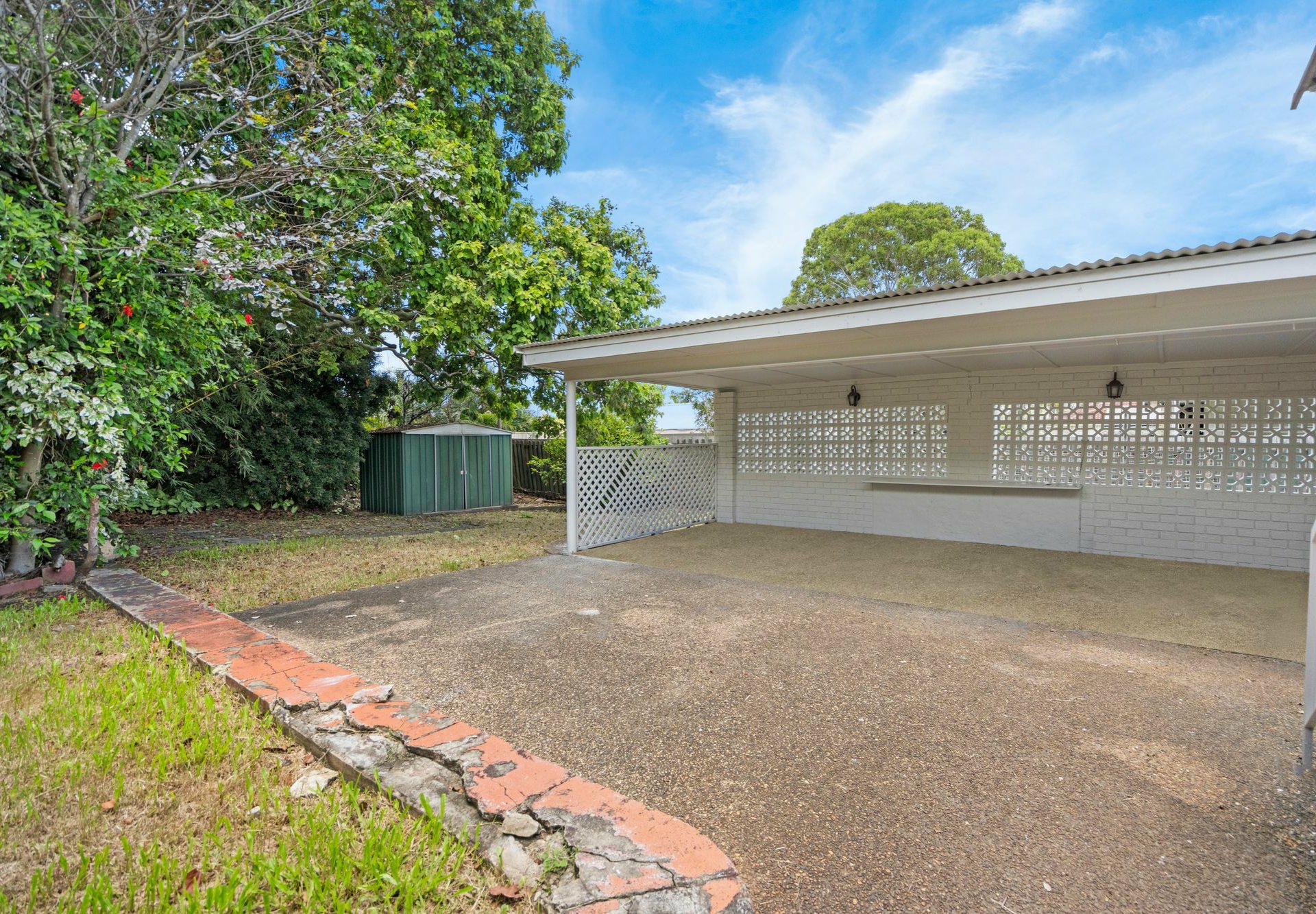 8 Burgess Street, SALISBURY