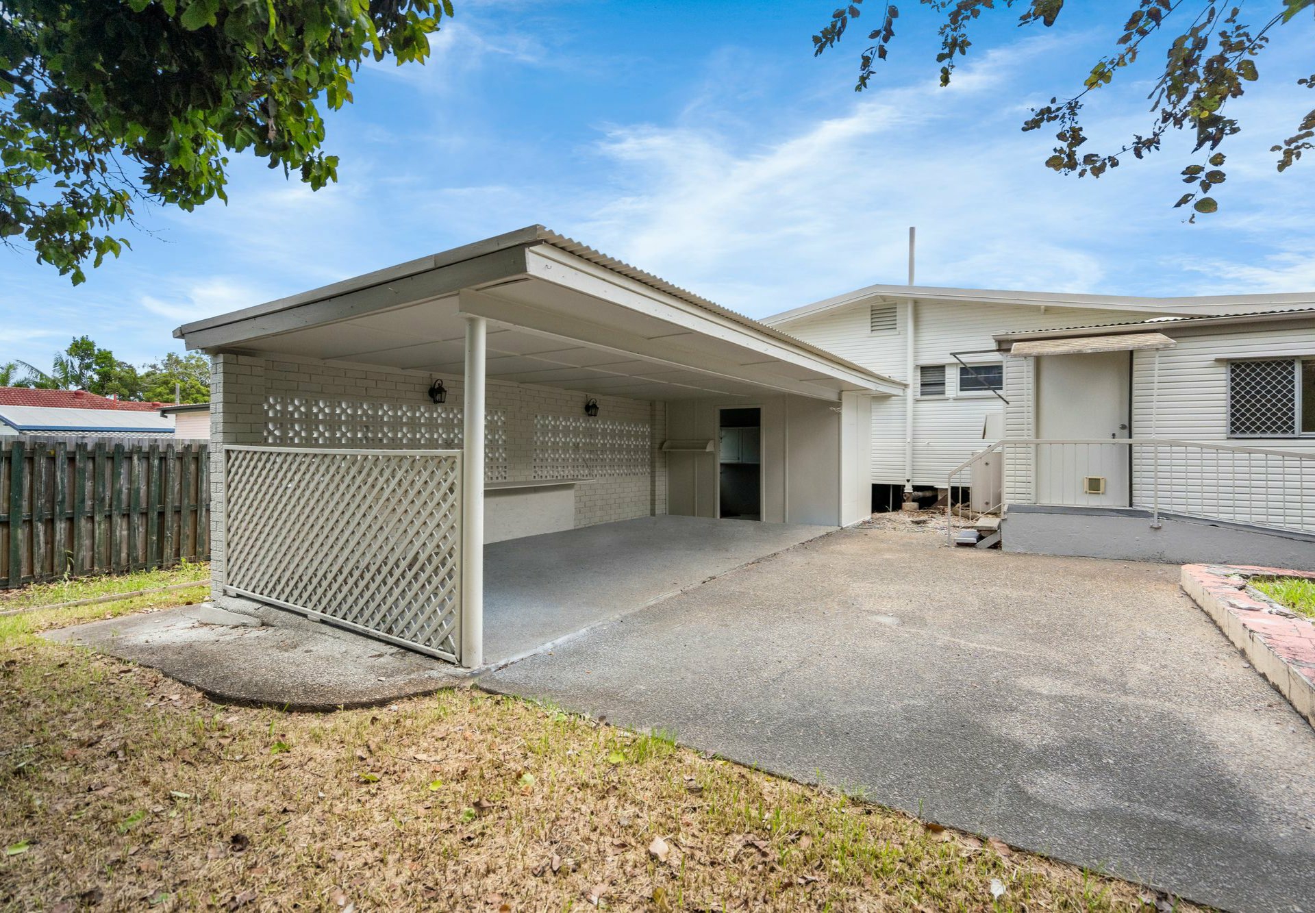8 Burgess Street, SALISBURY