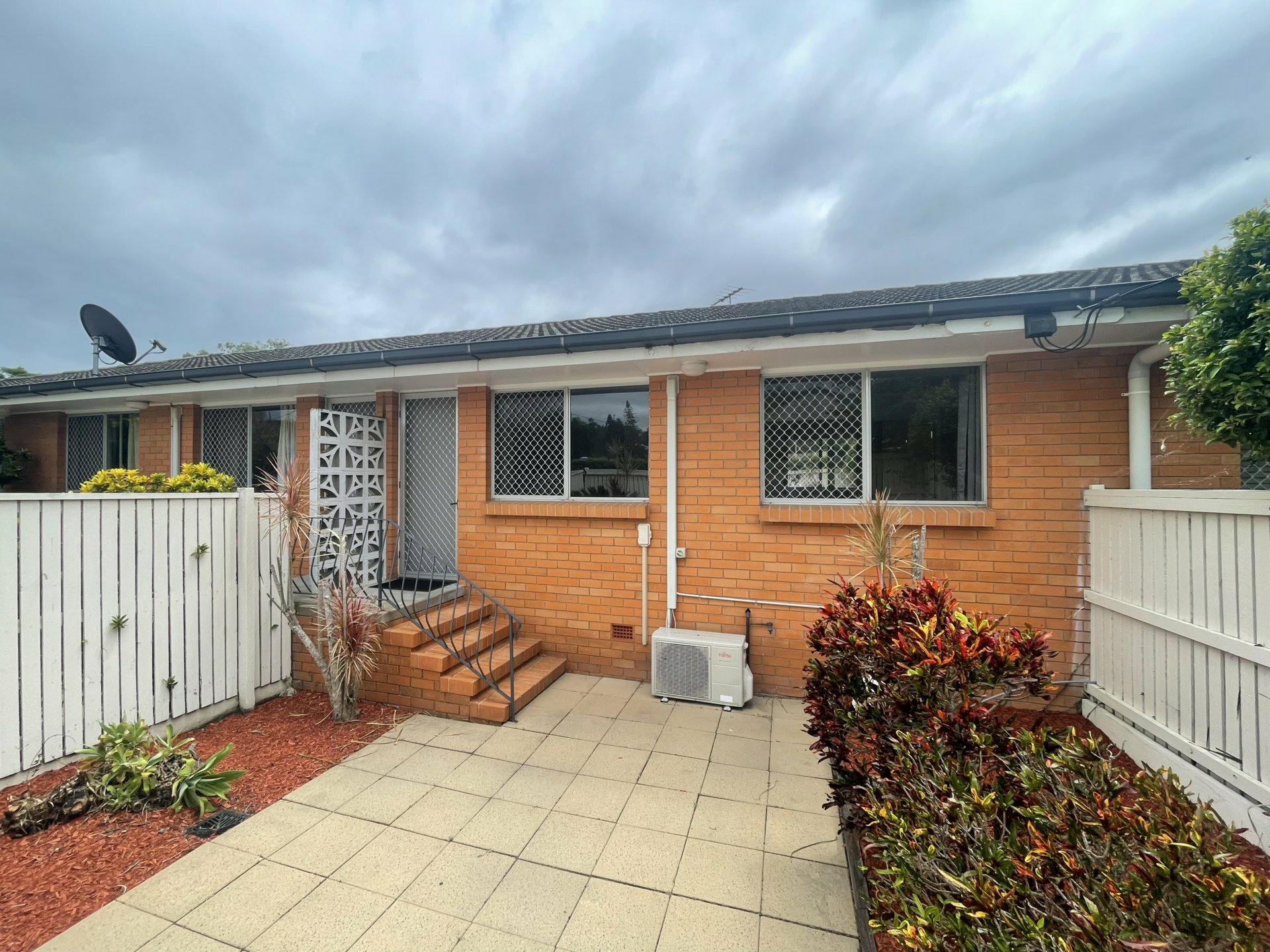 2/29 Cook Street, YERONGA