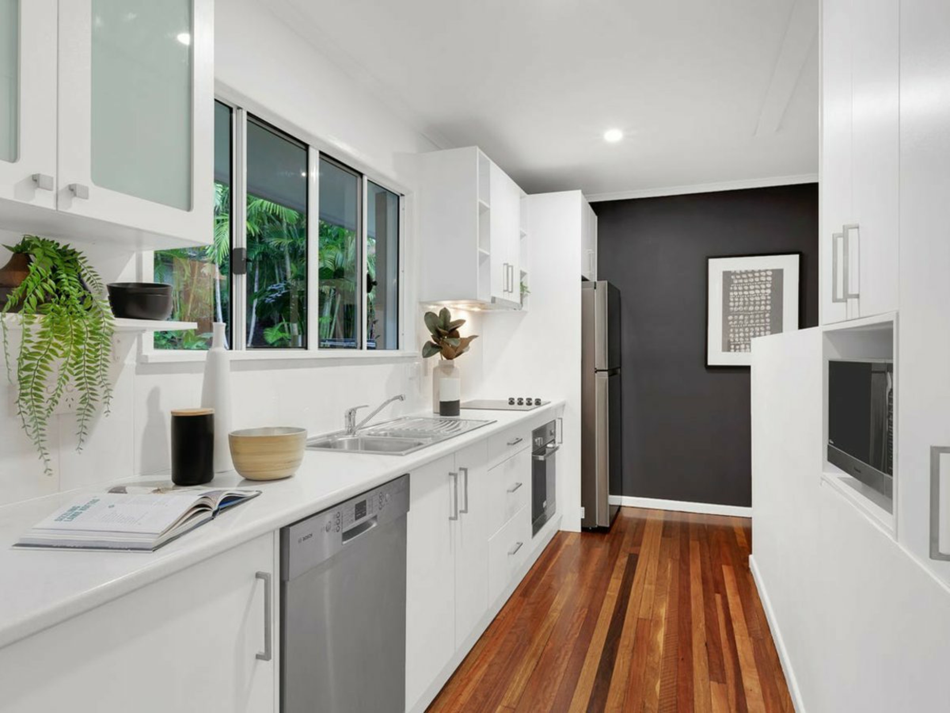 8 Eastment Street, BARDON