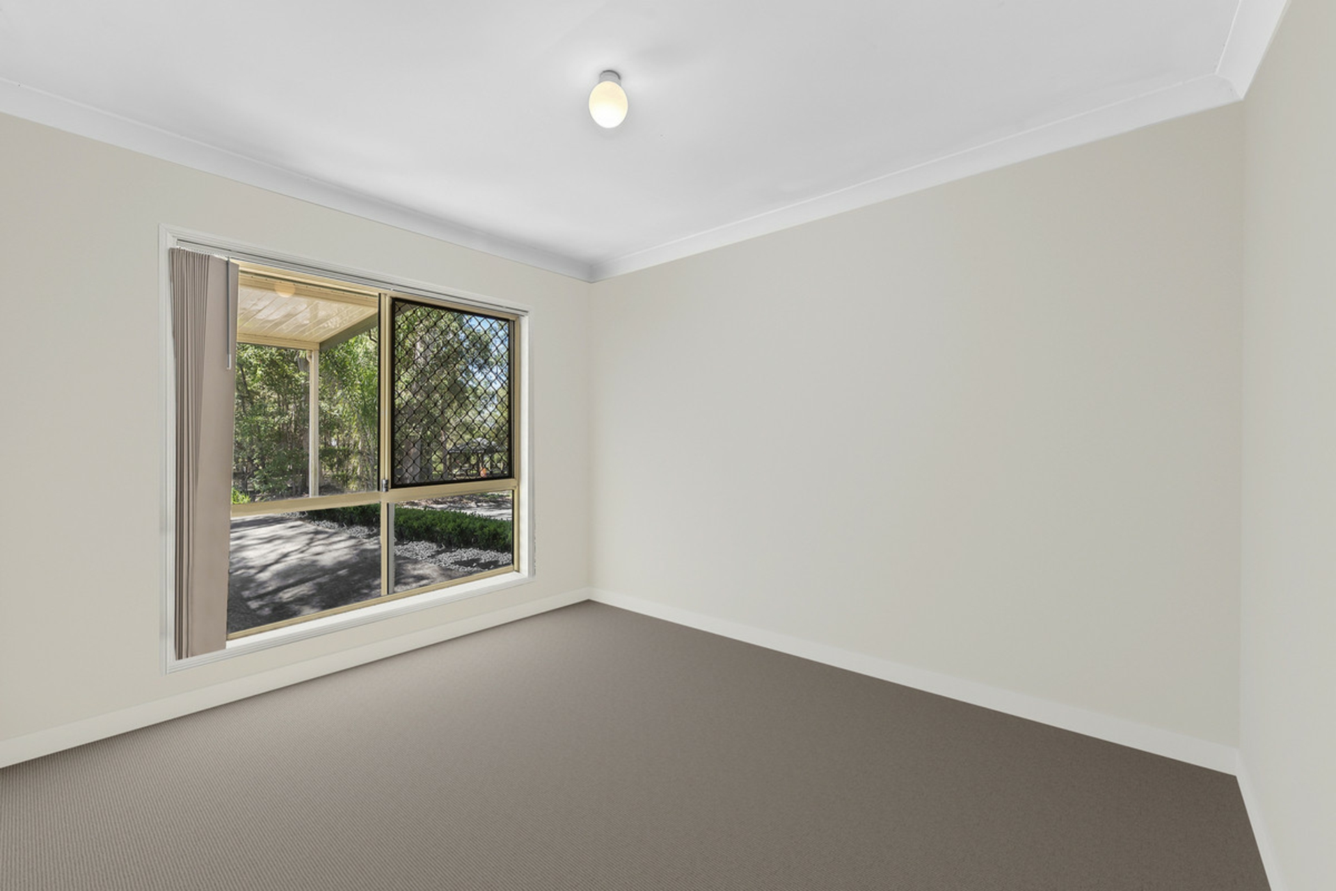 4 Glorious Way, FOREST LAKE