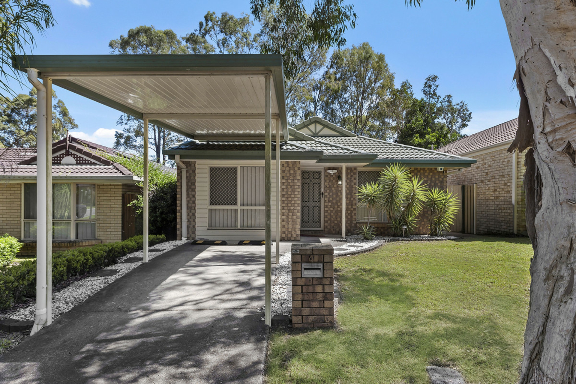 4 Glorious Way, FOREST LAKE