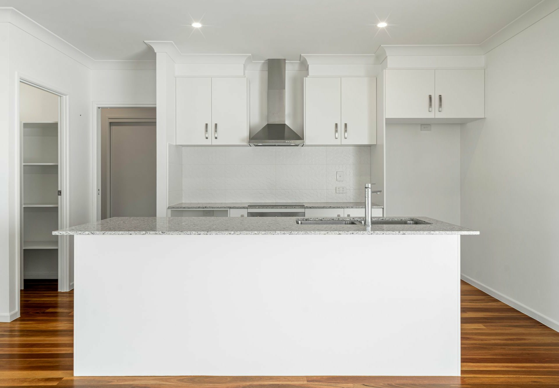 30A Sunshine Avenue, TARRAGINDI