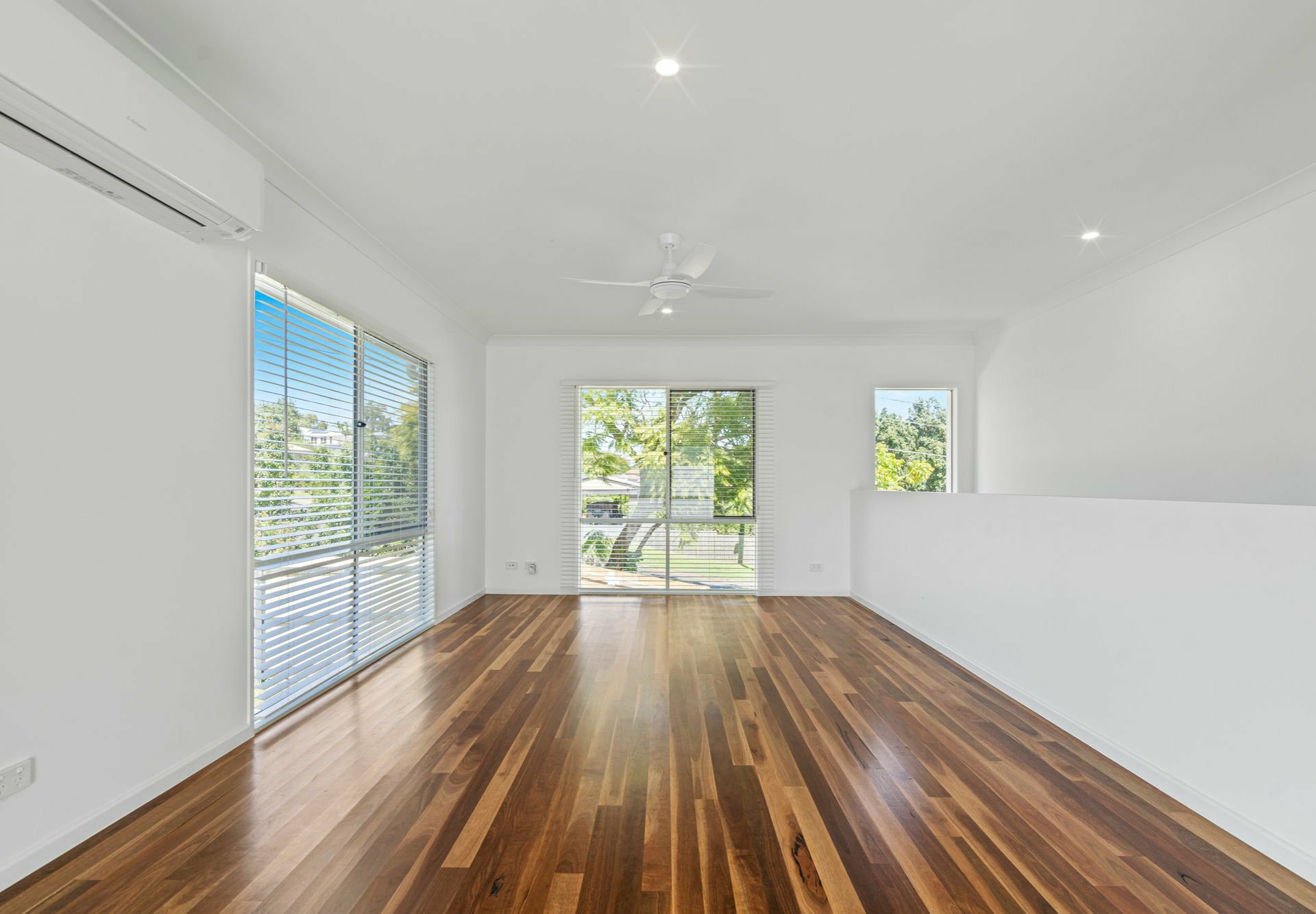 30A Sunshine Avenue, TARRAGINDI