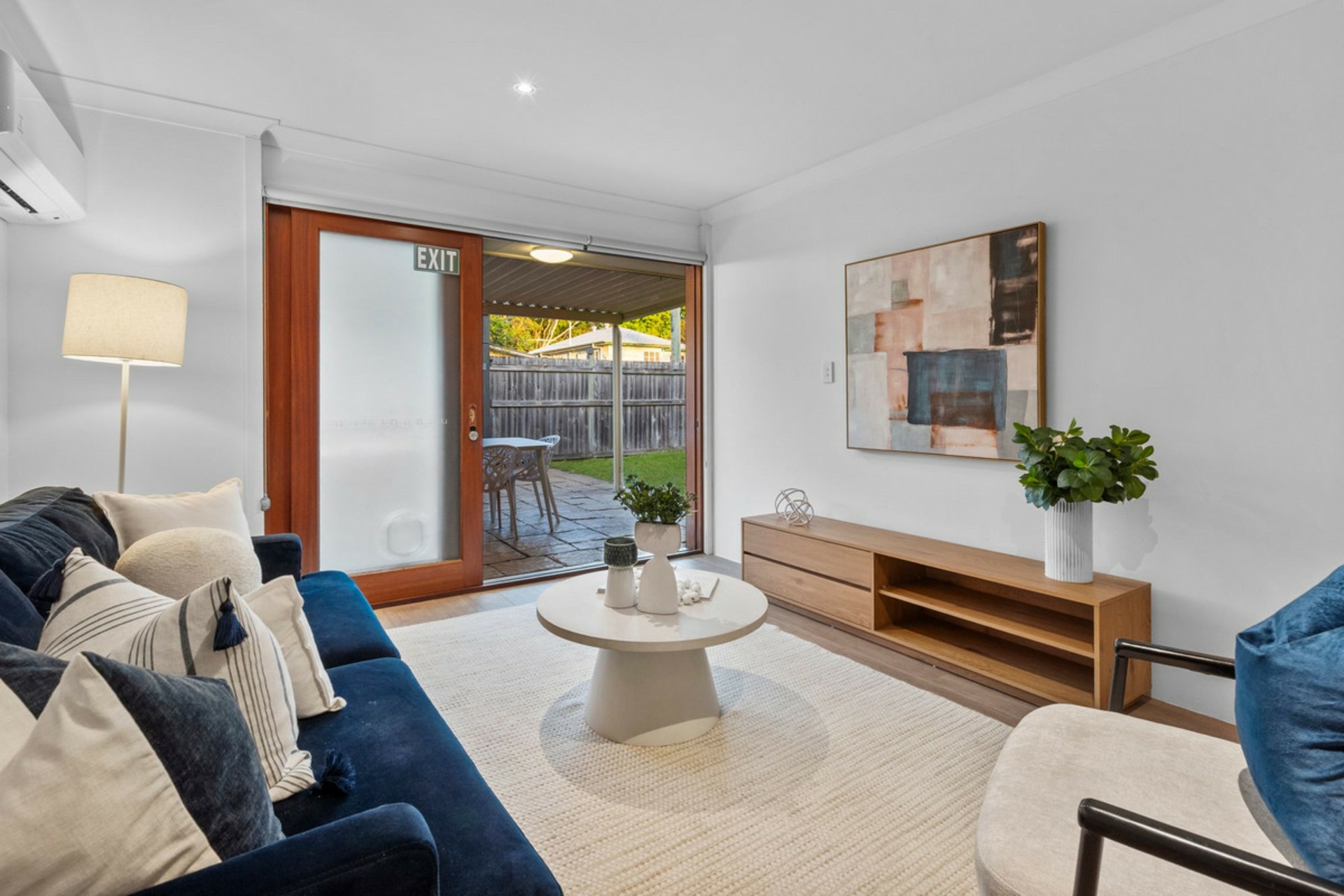 2/15 Park Road, YERONGA
